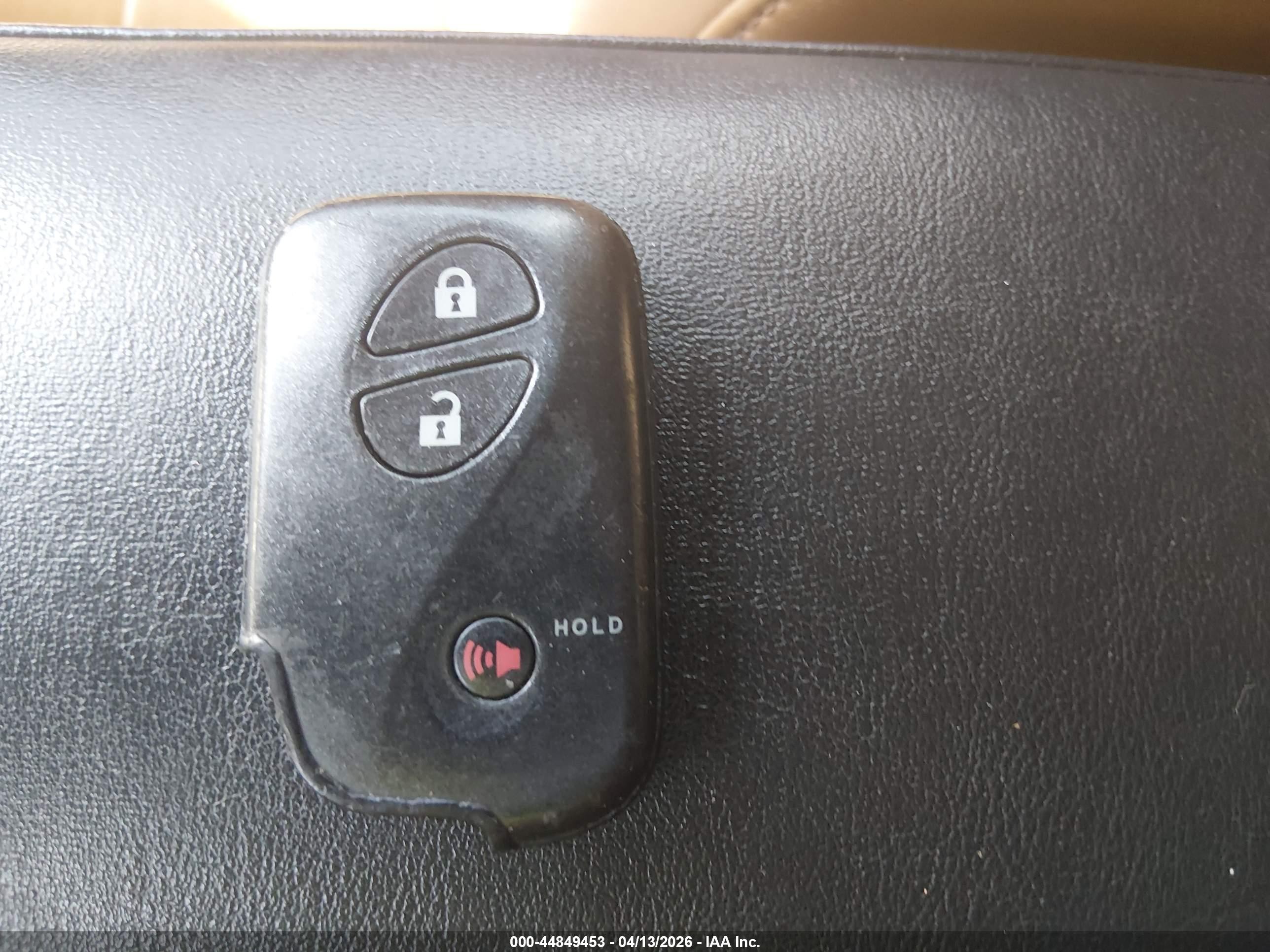 2013 Lexus Ct 200h   Черный vin: JTHKD5BH7D2131478