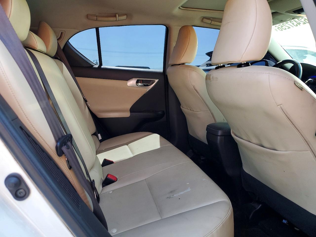 2013 Lexus Ct 200 White vin: JTHKD5BH7D2157952