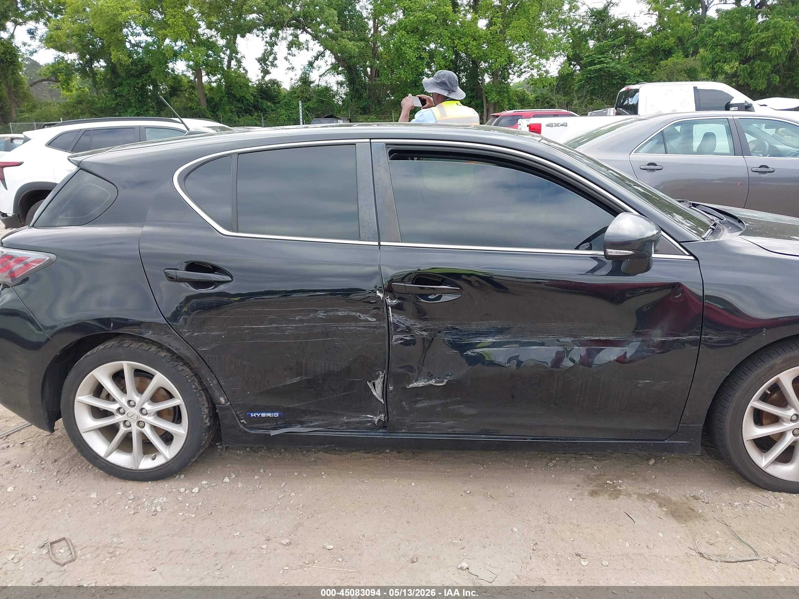2013 Lexus Ct 200h Black vin: JTHKD5BH7D2164836