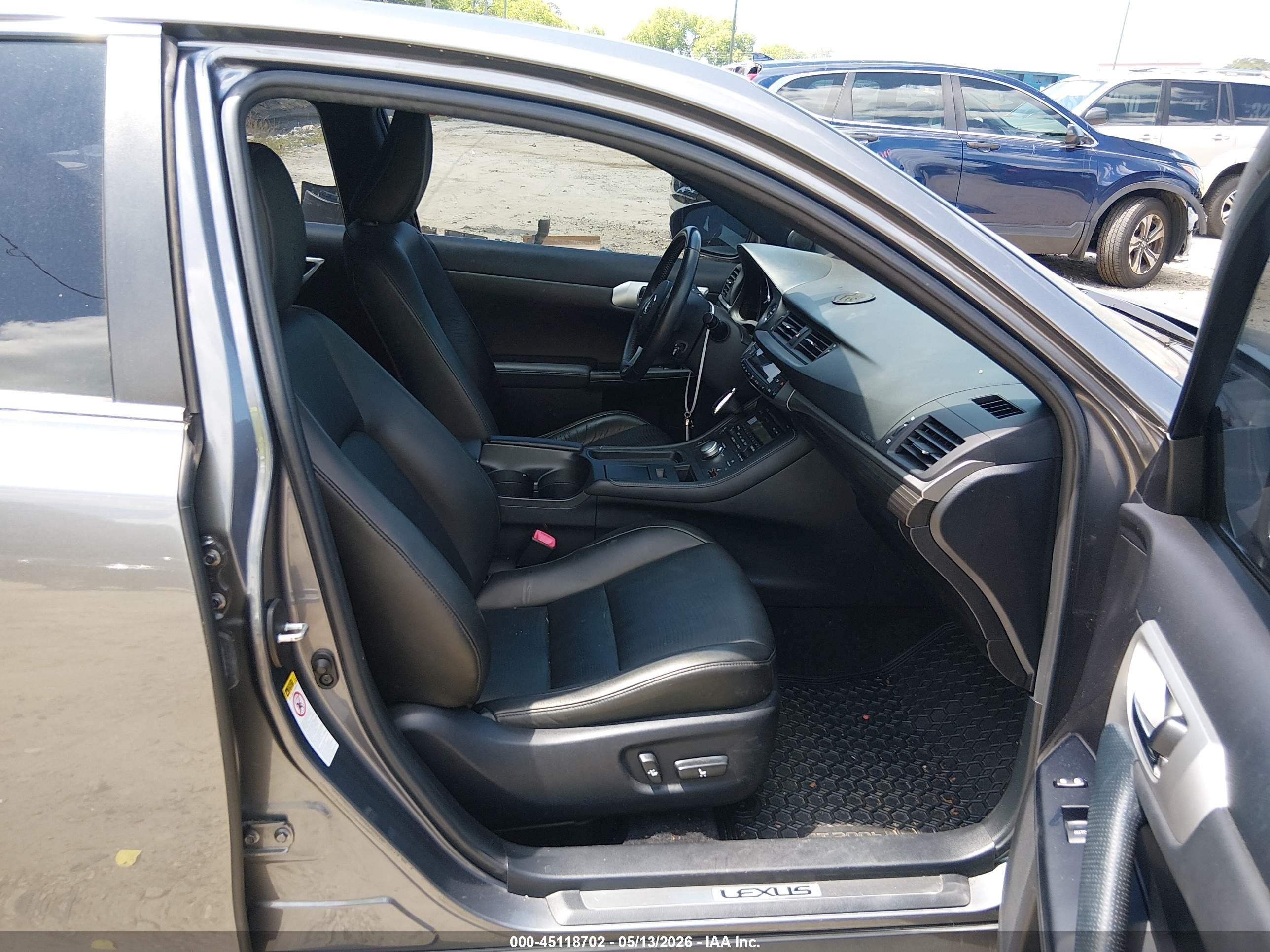 2013 Lexus Ct 200h   Gray vin: JTHKD5BH7D2169020