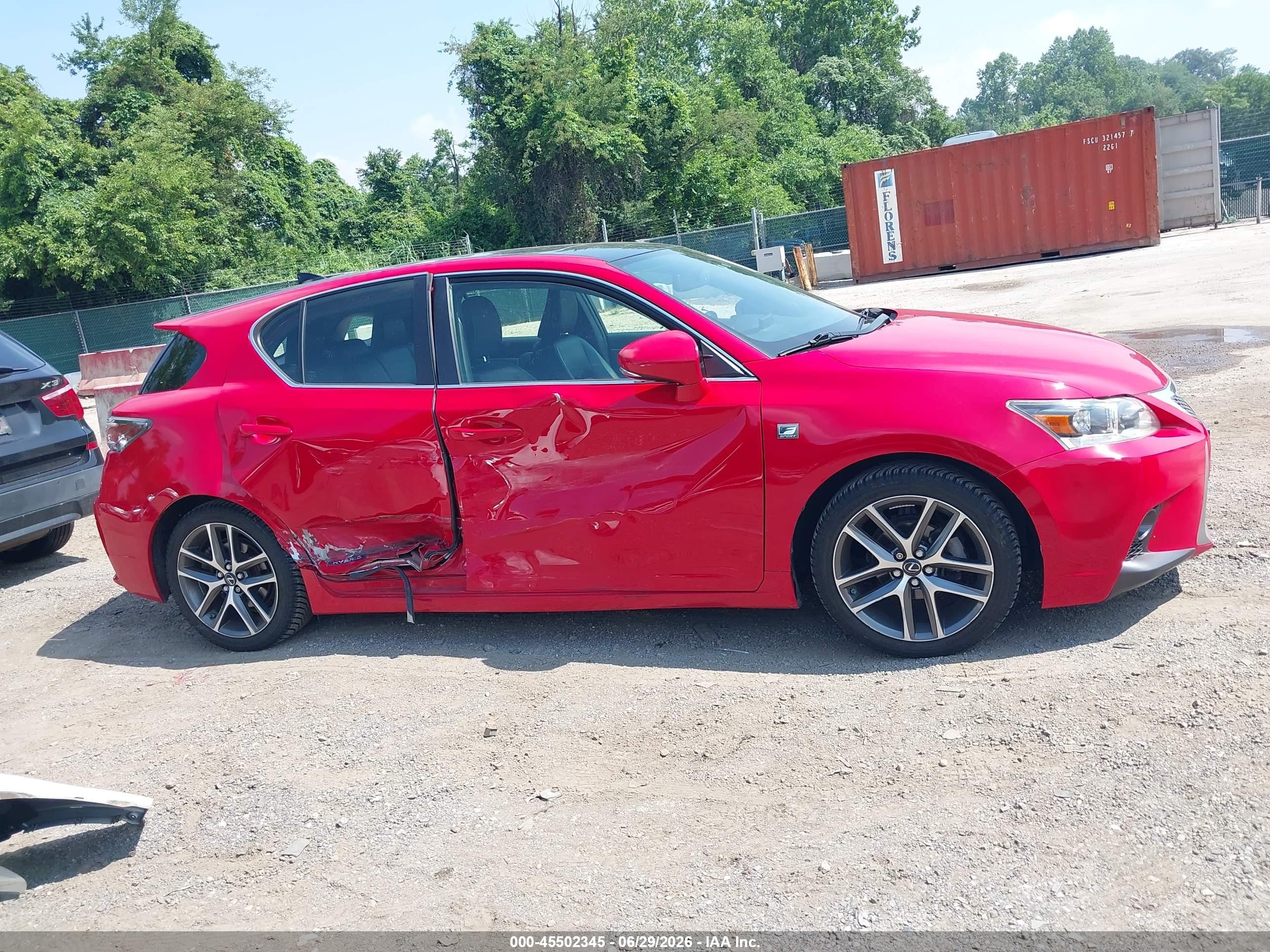 2014 Lexus Ct 200h   Red vin: JTHKD5BH7E2194758