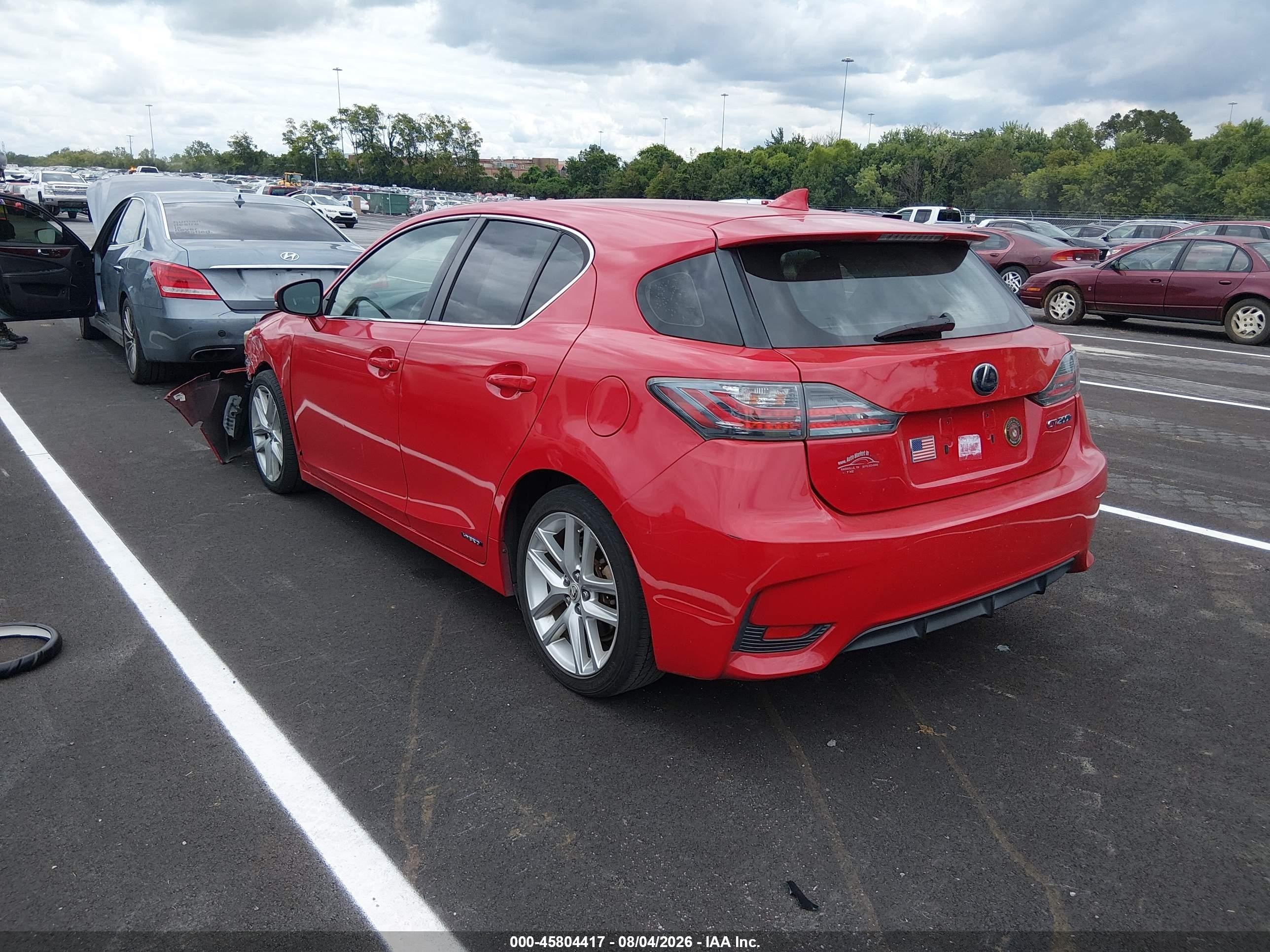 2014 Lexus Ct 200h Red vin: JTHKD5BH7E2197904
