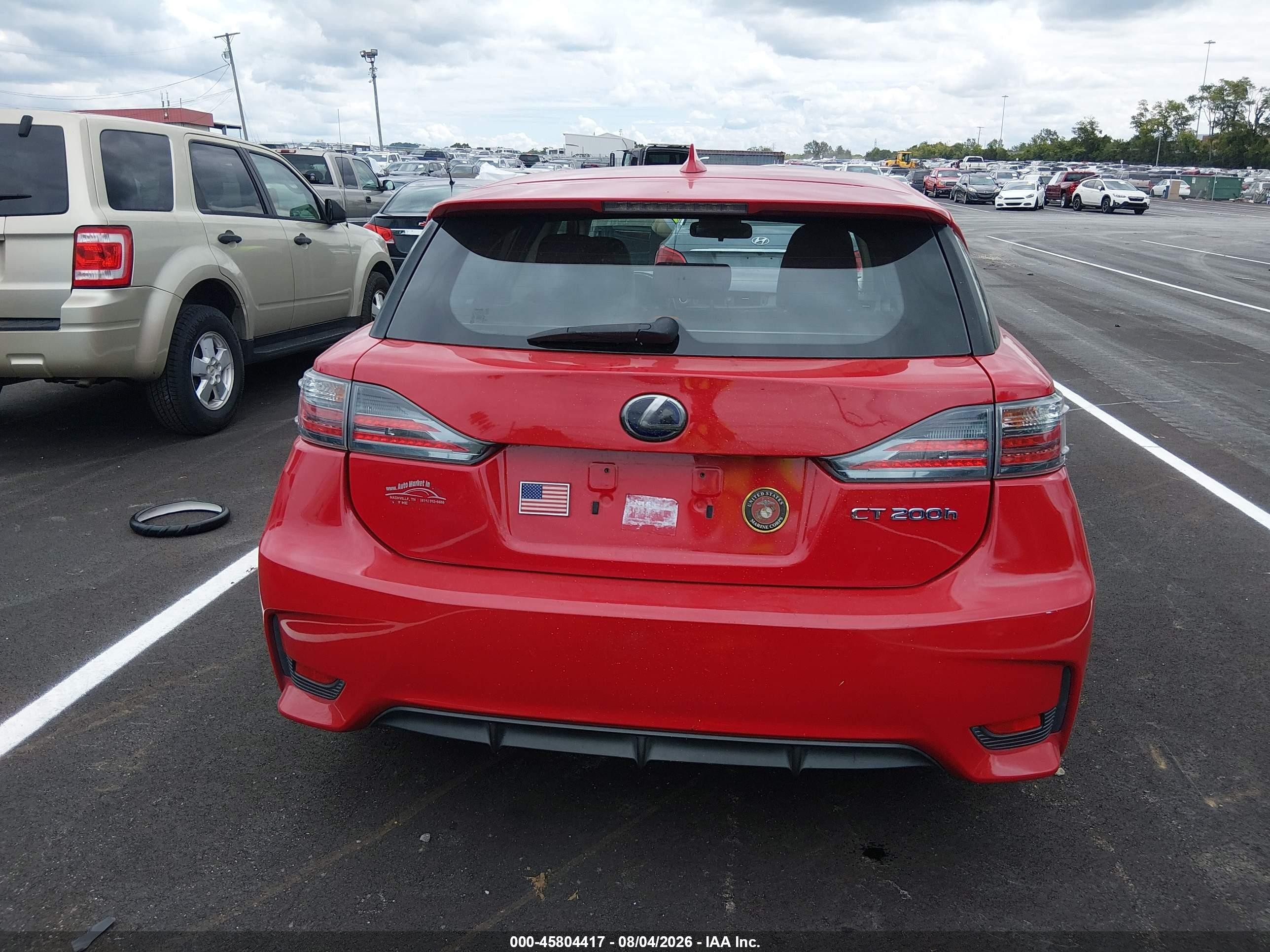 2014 Lexus Ct 200h Red vin: JTHKD5BH7E2197904