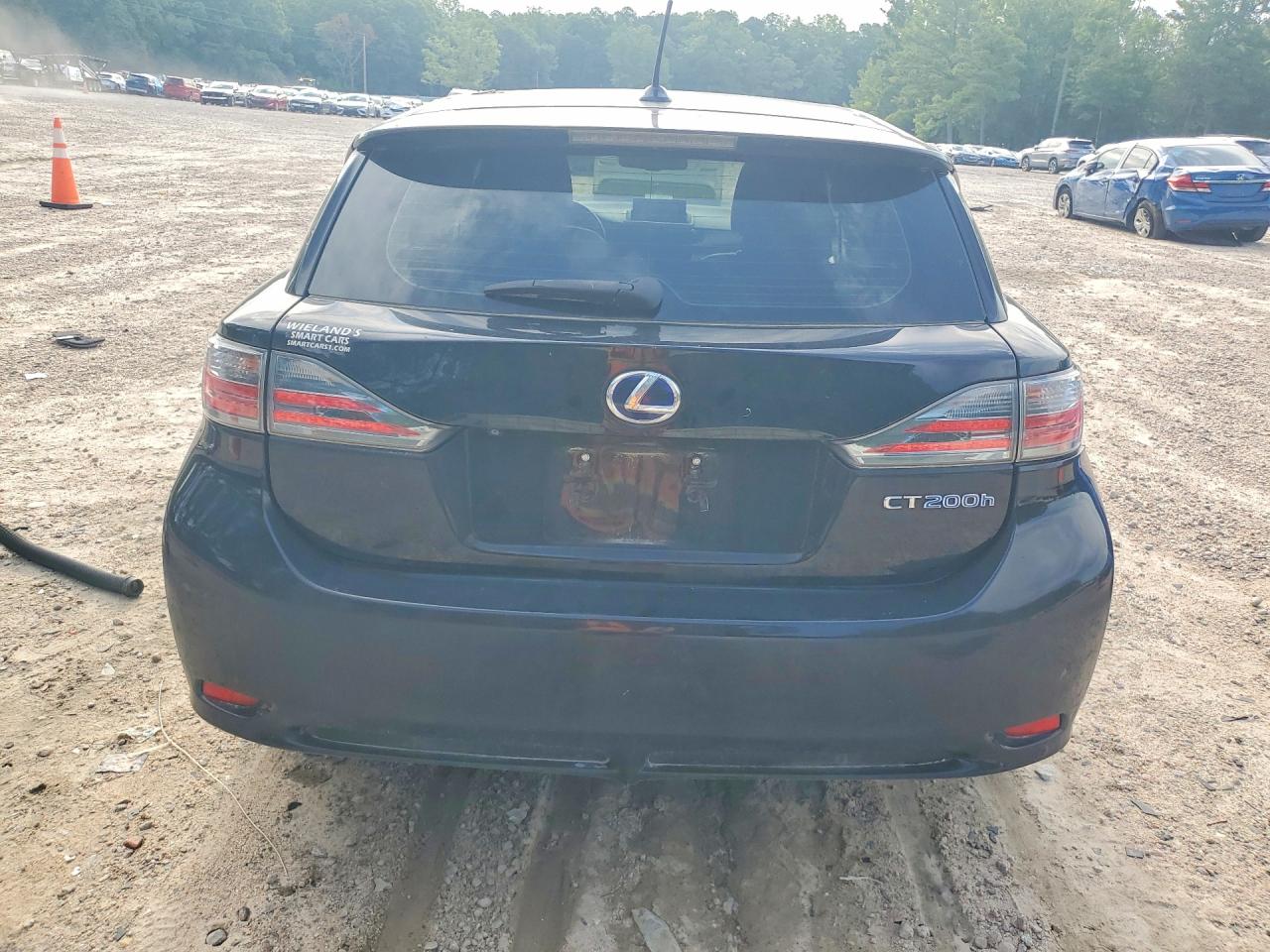 2011 Lexus Ct 200 Black vin: JTHKD5BH8B2039034