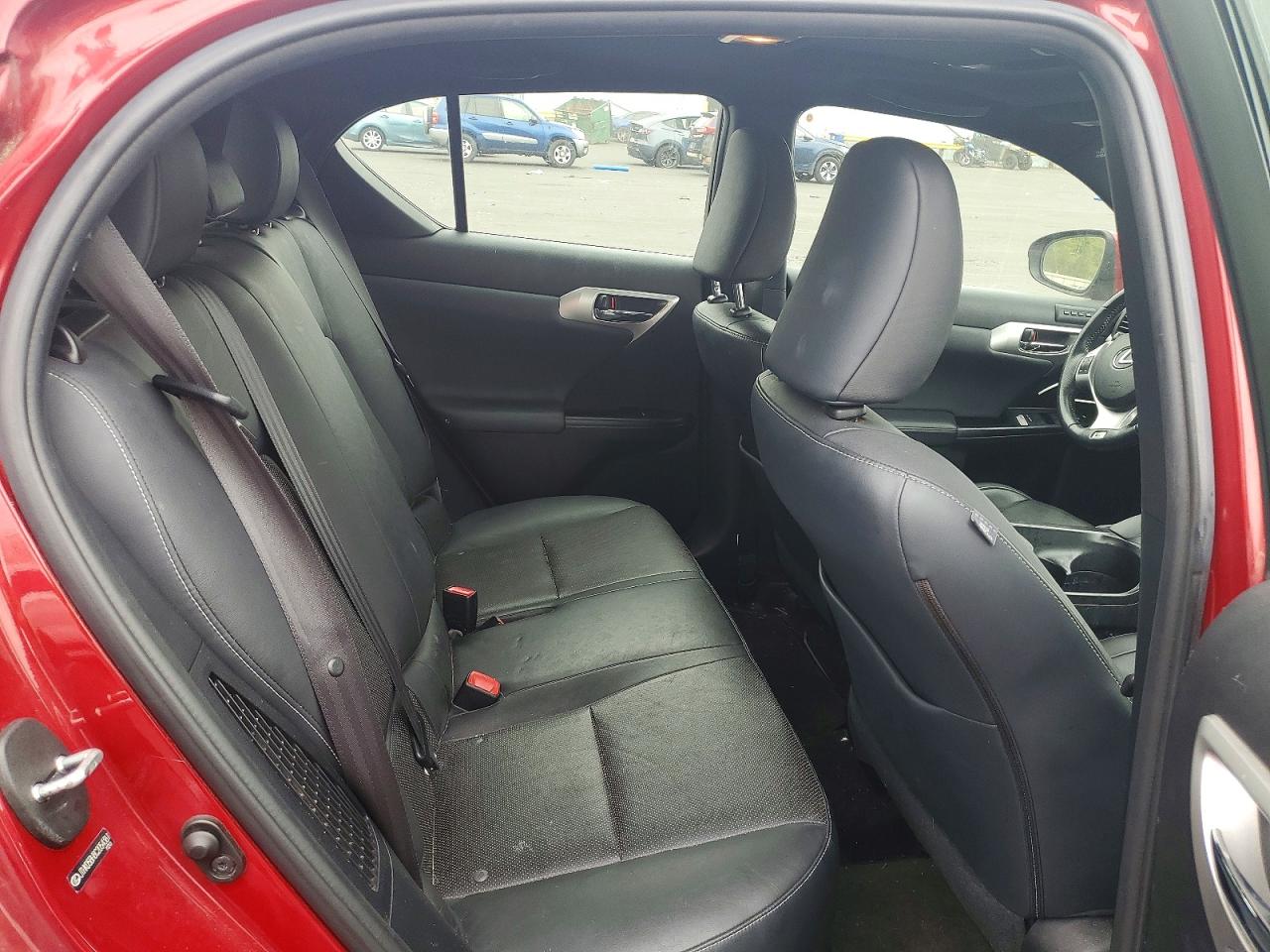 2012 Lexus Ct 200 Burgundy vin: JTHKD5BH8C2054361