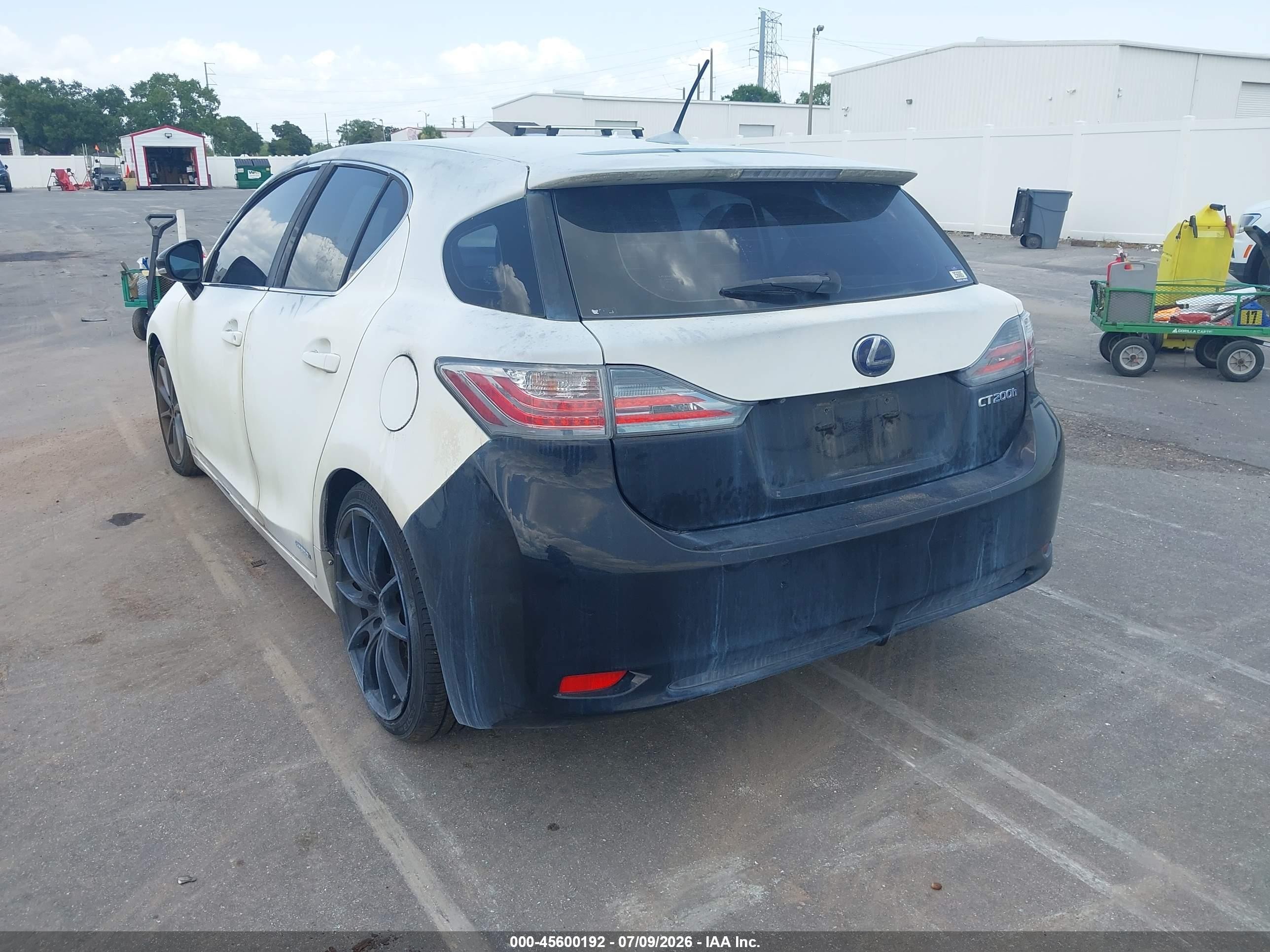 2012 Lexus Ct 200h Premium White vin: JTHKD5BH8C2098344