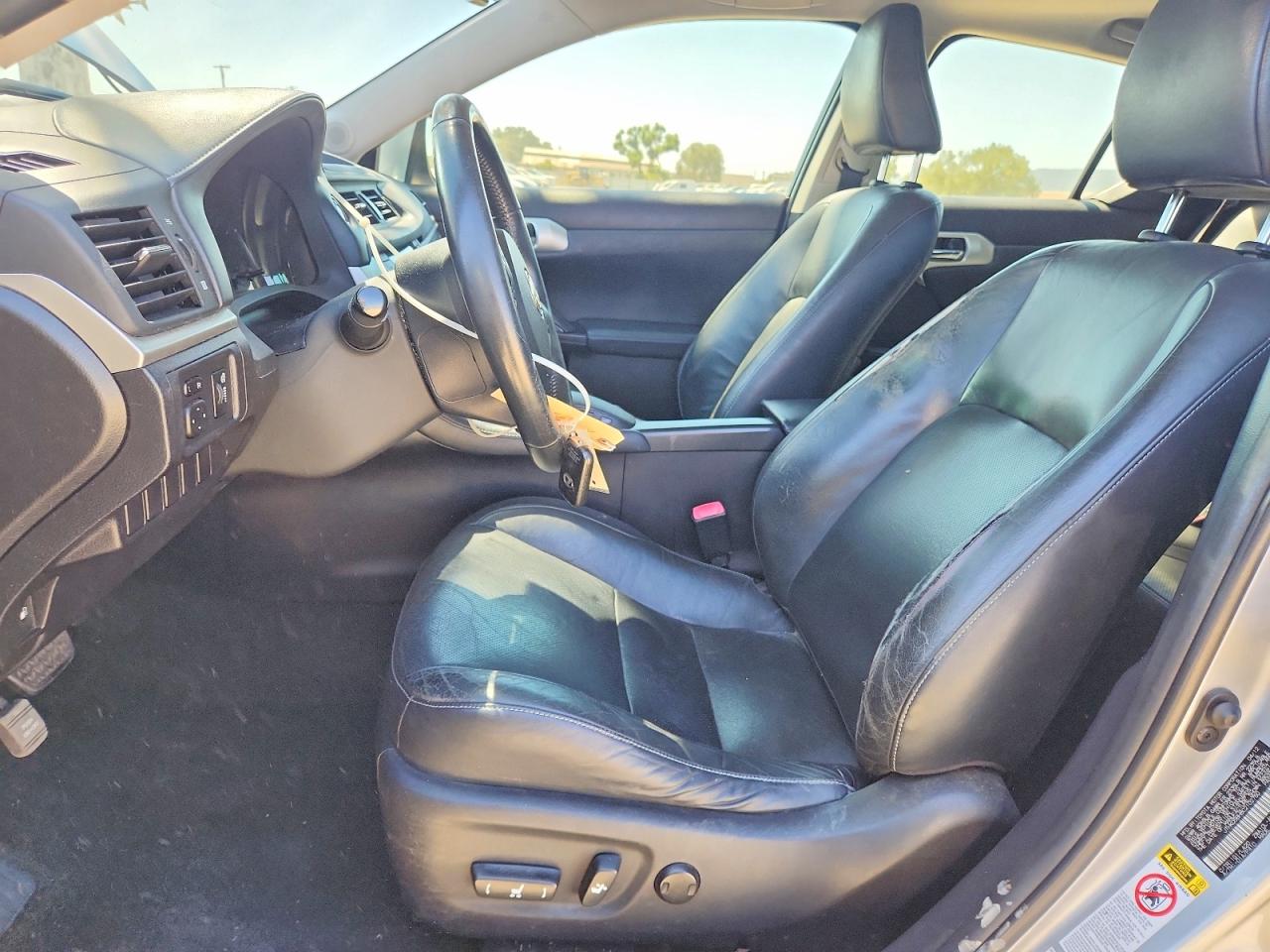 2012 Lexus Ct 200 Silver vin: JTHKD5BH8C2102750