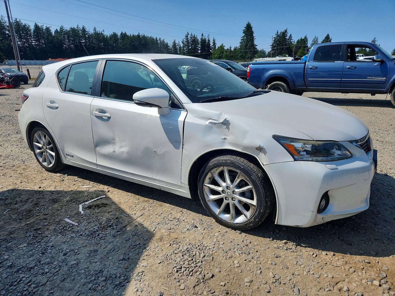 2012 Lexus Ct 200 White vin: JTHKD5BH8C2106877
