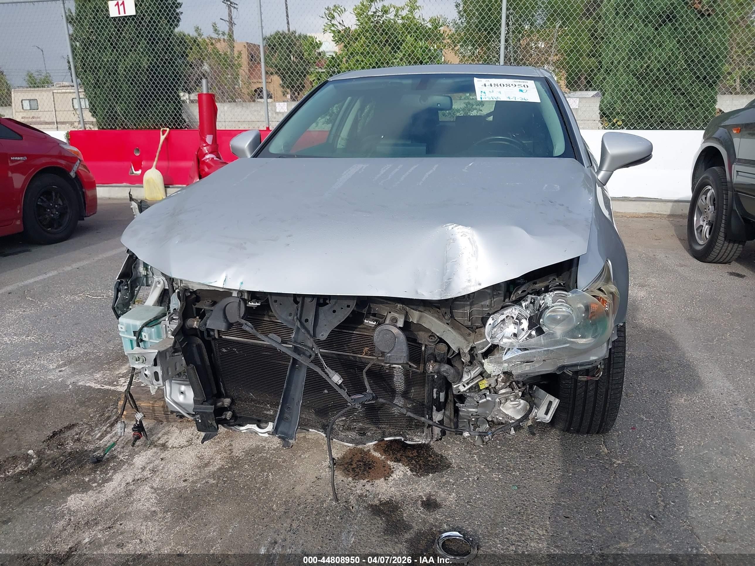 2012 Lexus Ct 200h Premium Silver vin: JTHKD5BH8C2108161