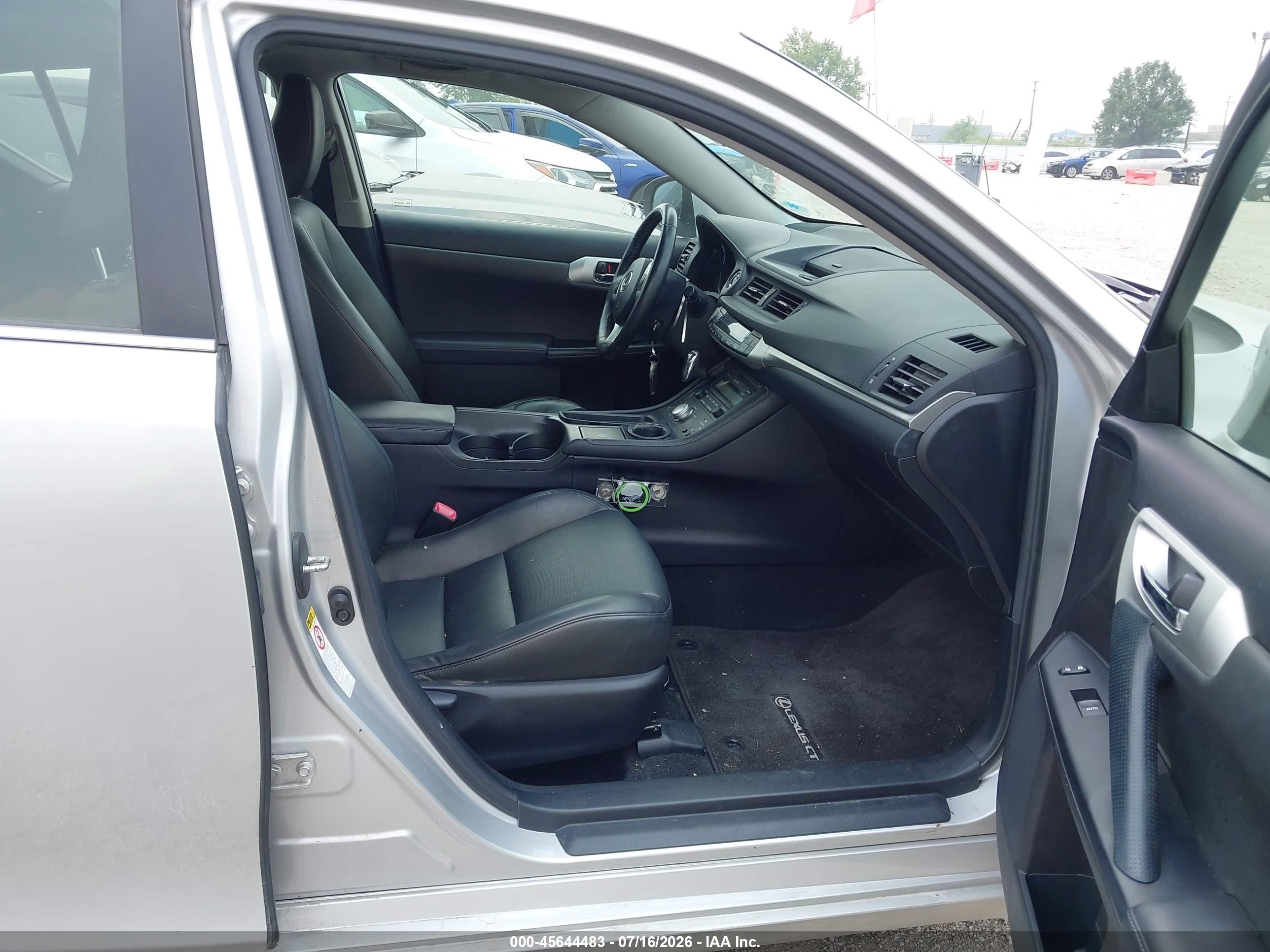 2012 Lexus Ct 200h Premium Silver vin: JTHKD5BH8C2116535
