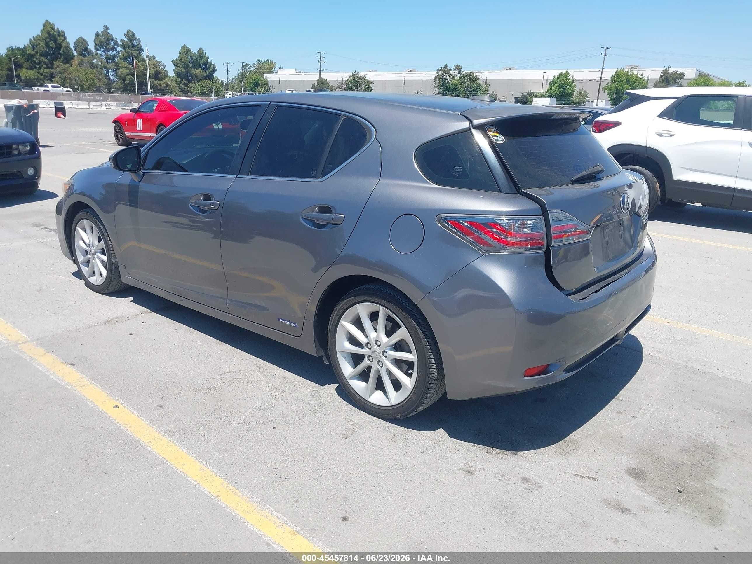 2013 Lexus Ct 200h   Gray vin: JTHKD5BH8D2150220
