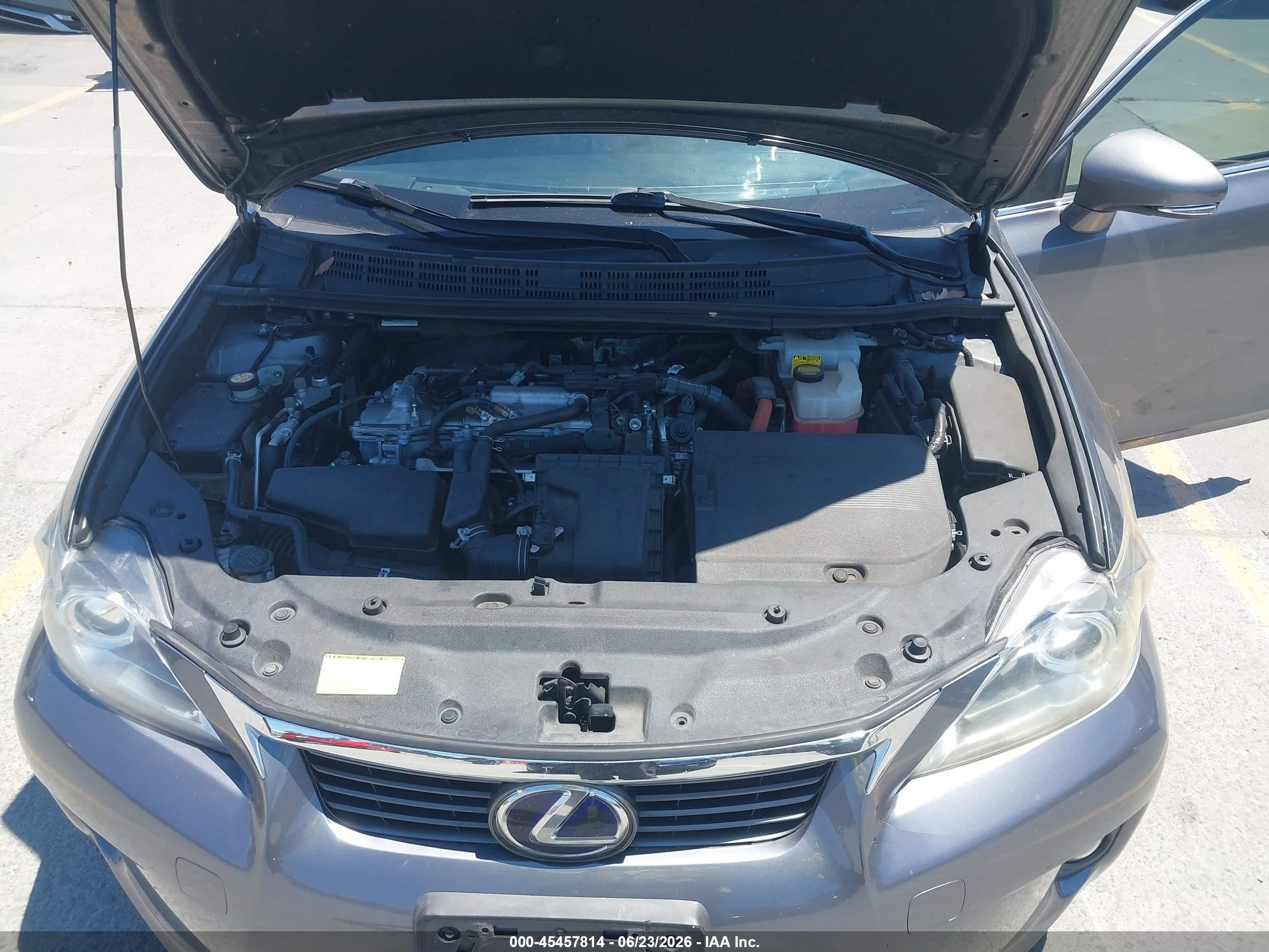 2013 Lexus Ct 200h   Gray vin: JTHKD5BH8D2150220