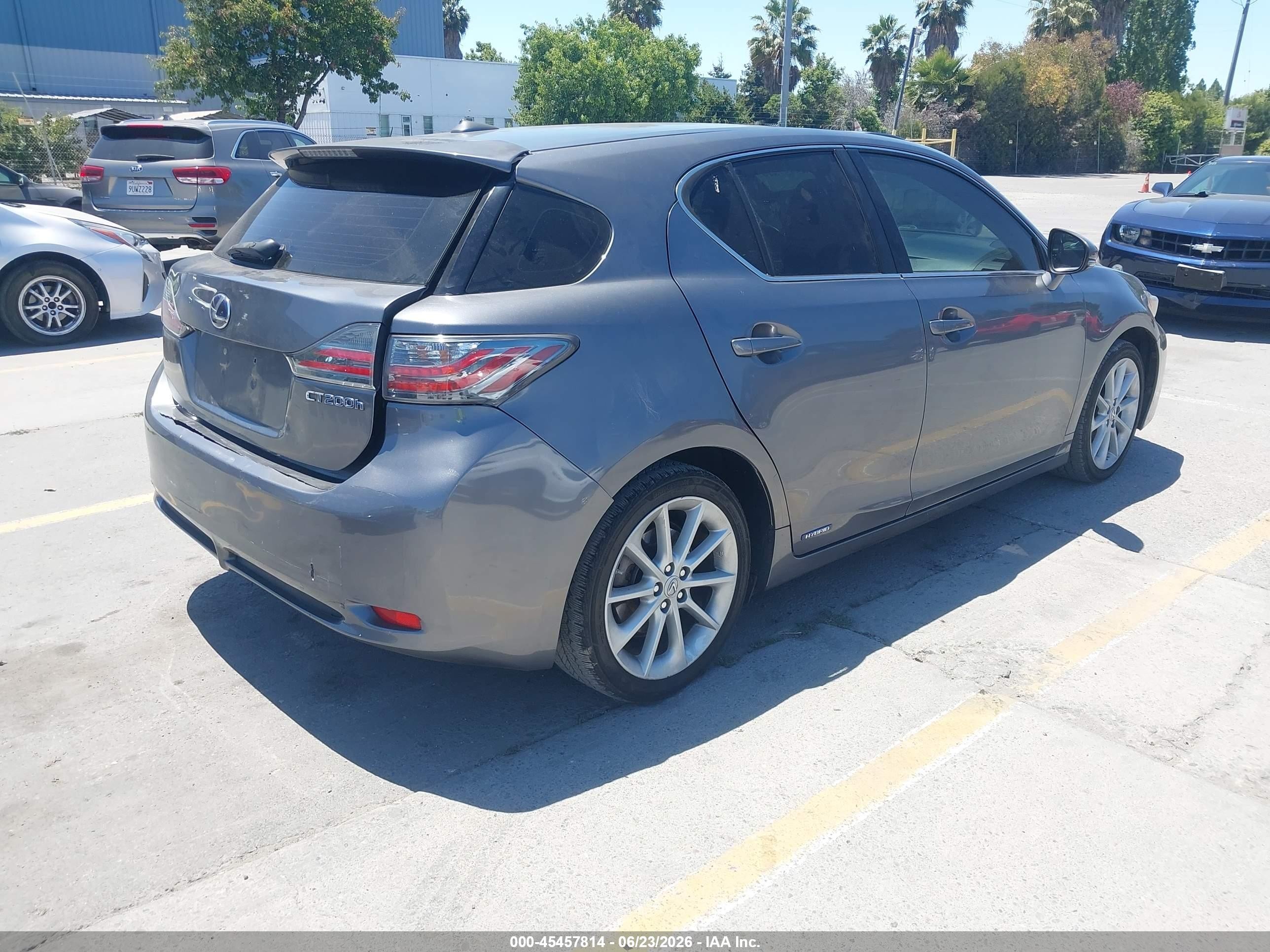 2013 Lexus Ct 200h   Gray vin: JTHKD5BH8D2150220