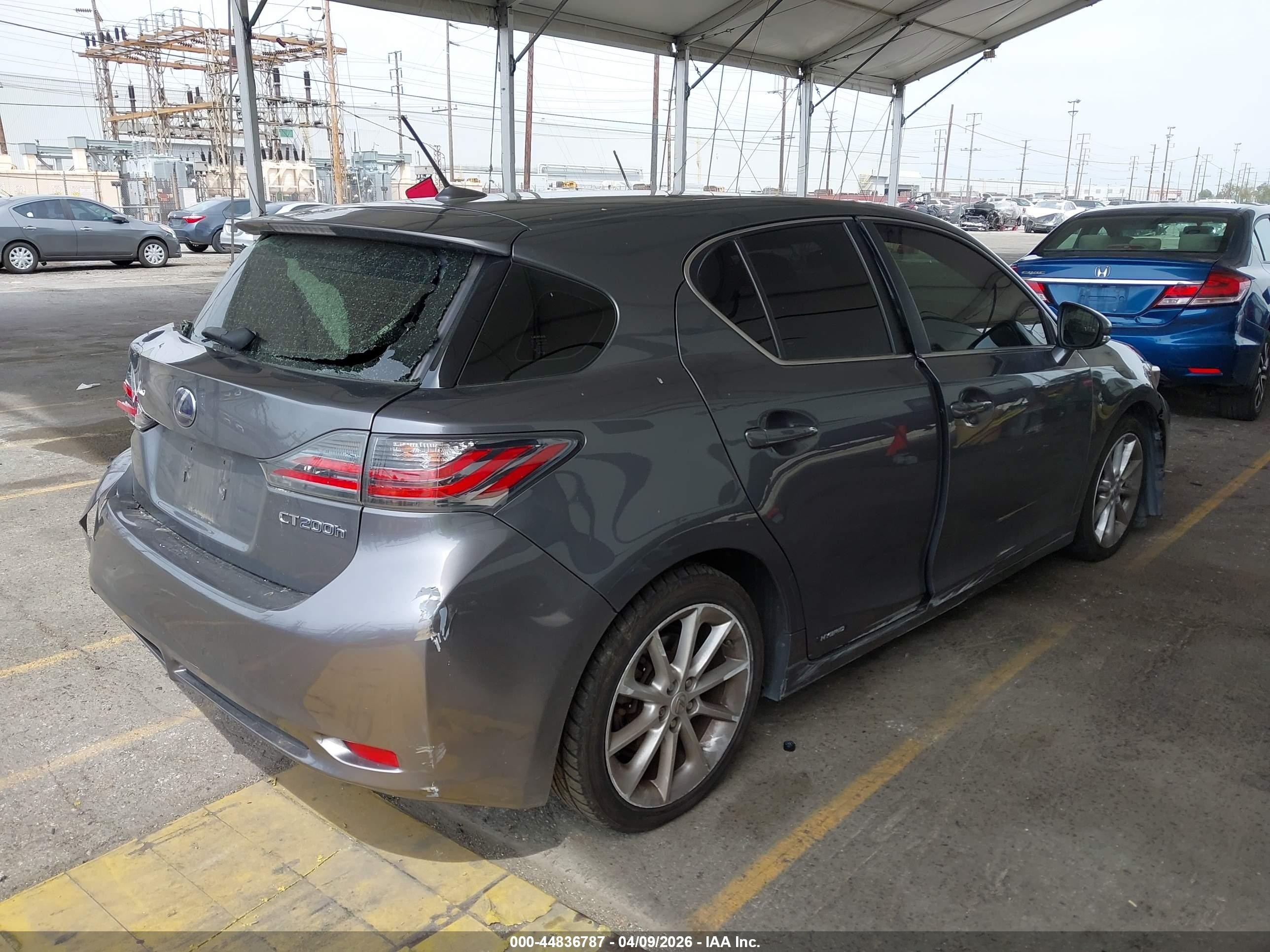 2013 Lexus Ct 200h   Серый vin: JTHKD5BH8D2171732
