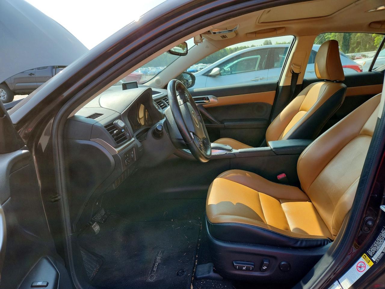 2014 Lexus Ct 200 Коричневый vin: JTHKD5BH8E2188144