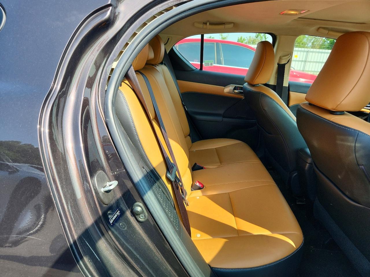 2014 Lexus Ct 200 Коричневый vin: JTHKD5BH8E2188144