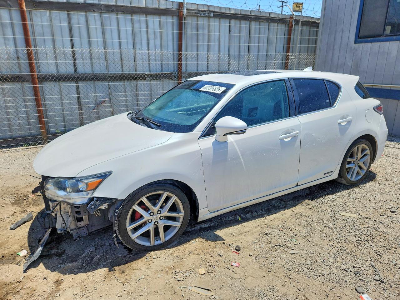 2015 Lexus Ct 200 White vin: JTHKD5BH8F2225534