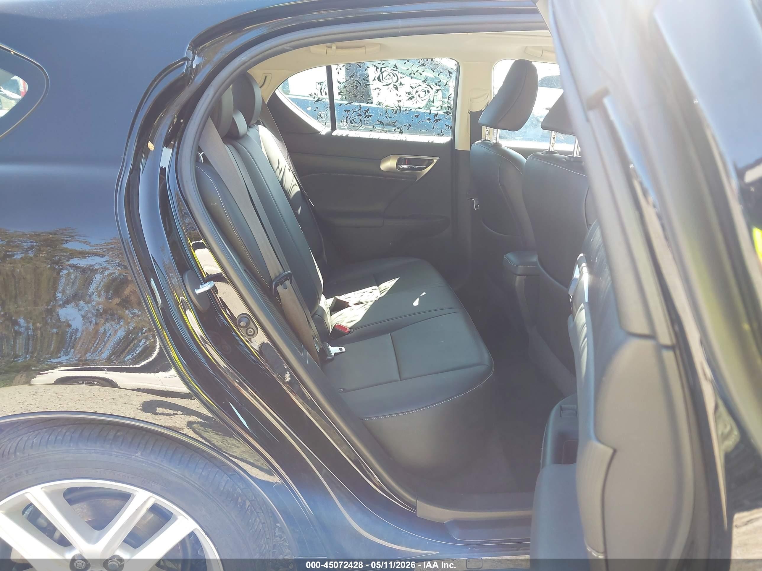 2015 Lexus Ct 200h Black vin: JTHKD5BH8F2243810