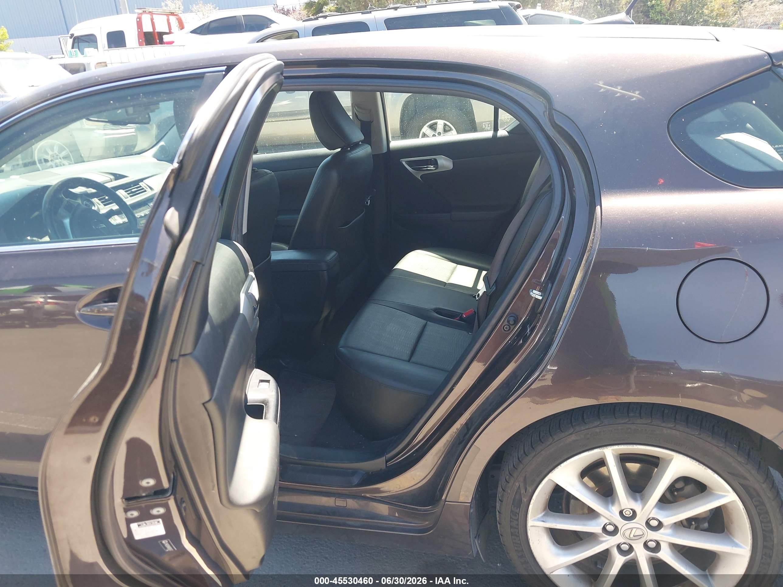 2011 Lexus Ct 200h Premium Dark Brown vin: JTHKD5BH9B2006012