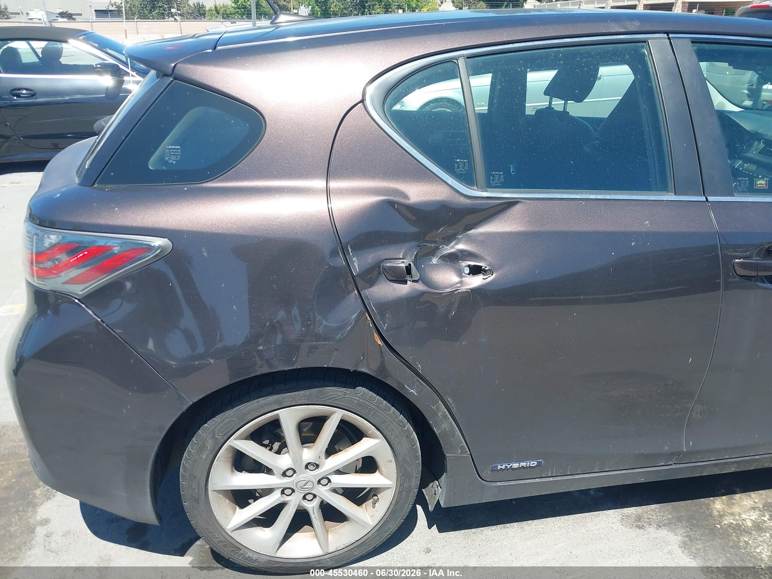 2011 Lexus Ct 200h Premium Dark Brown vin: JTHKD5BH9B2006012