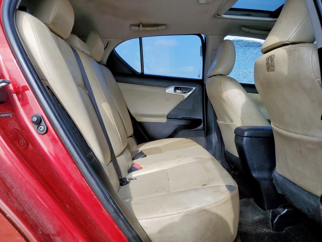 2011 Lexus Ct 200 Темно-бордовый vin: JTHKD5BH9B2016202