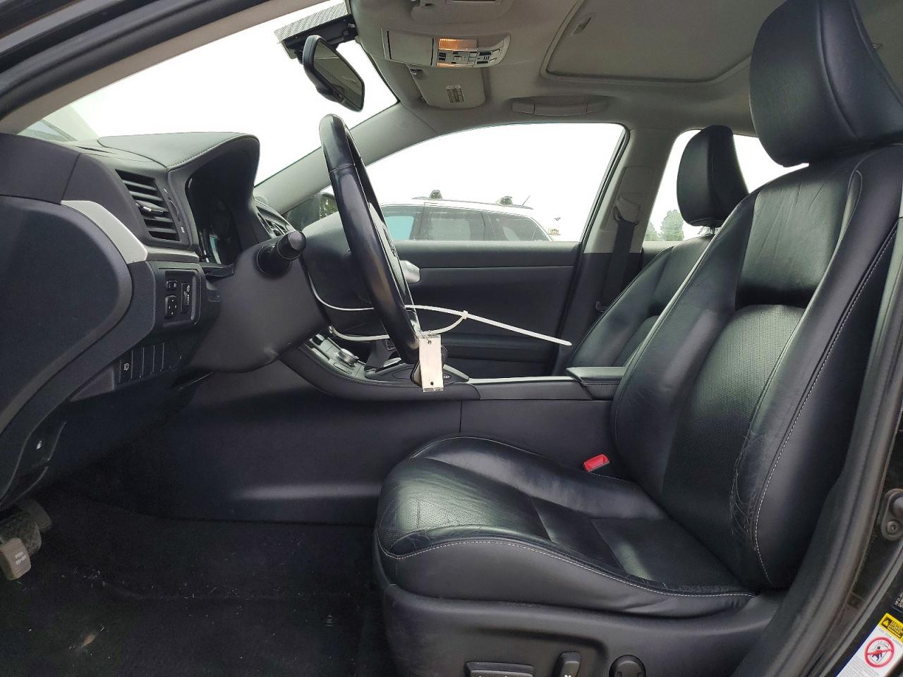 2011 Lexus Ct 200 Black vin: JTHKD5BH9B2028947