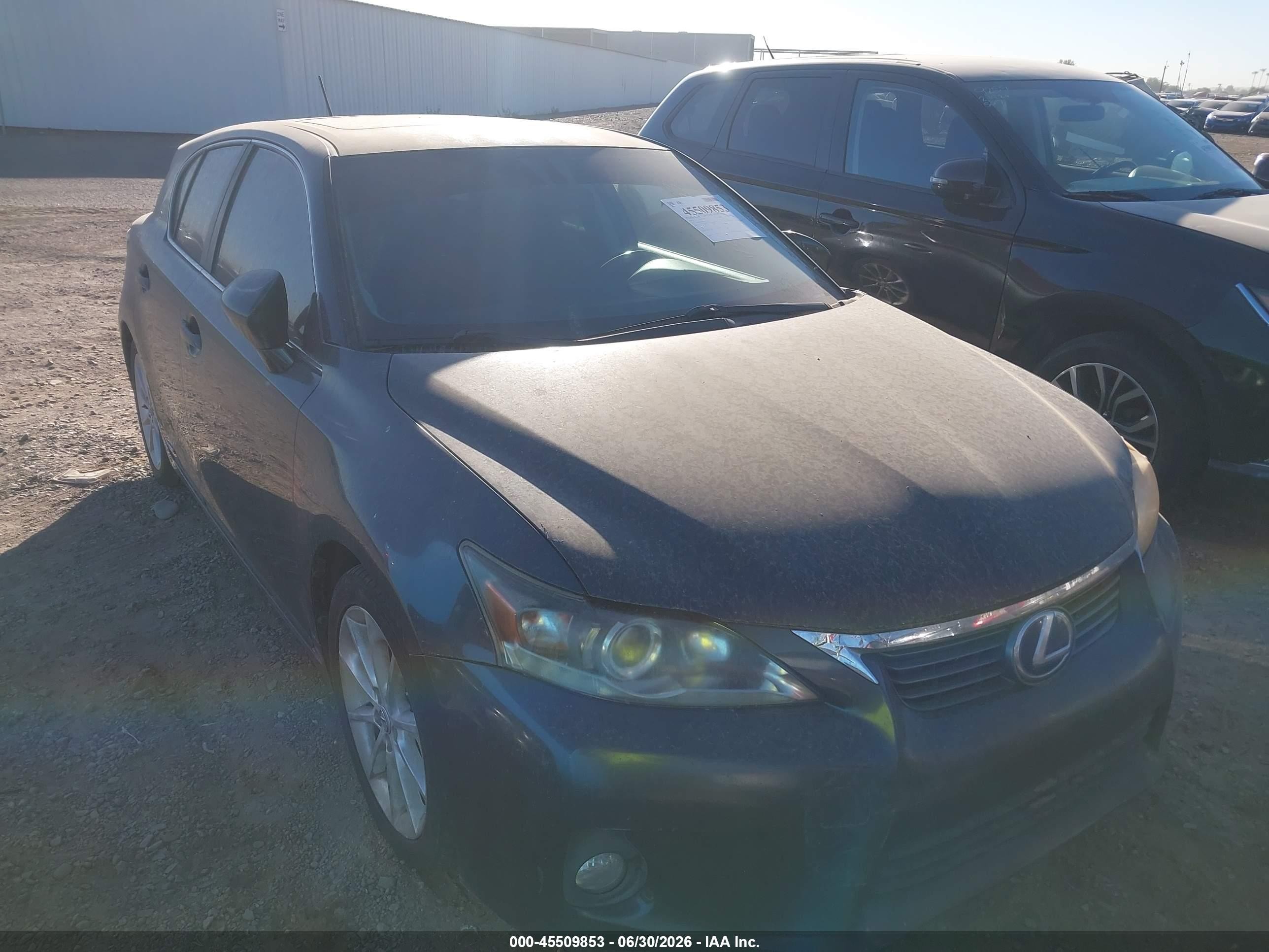 2011 Lexus Ct 200h Premium Черный vin: JTHKD5BH9B2031105