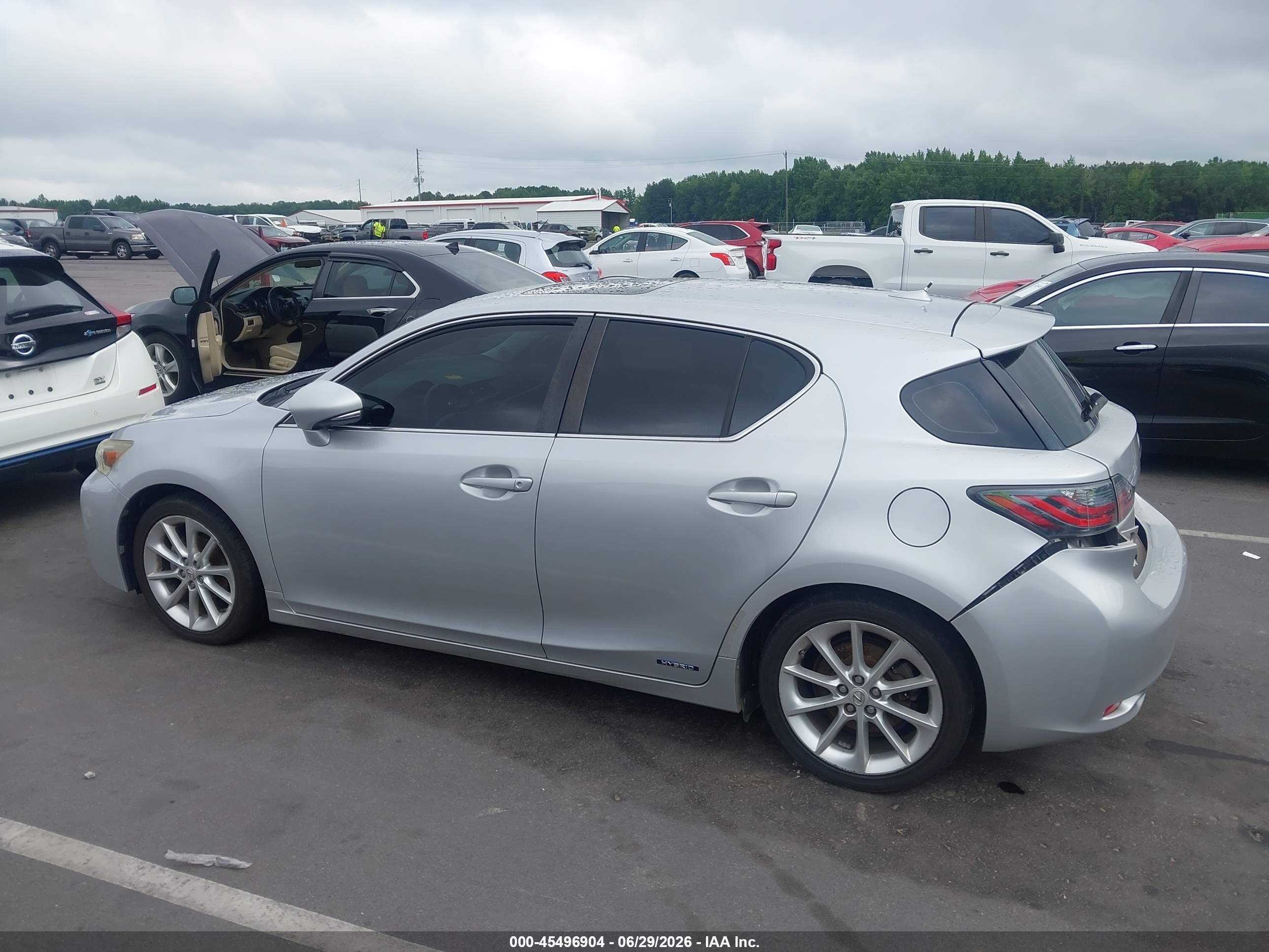 2011 Lexus Ct 200h Premium Серебряный vin: JTHKD5BH9B2034943