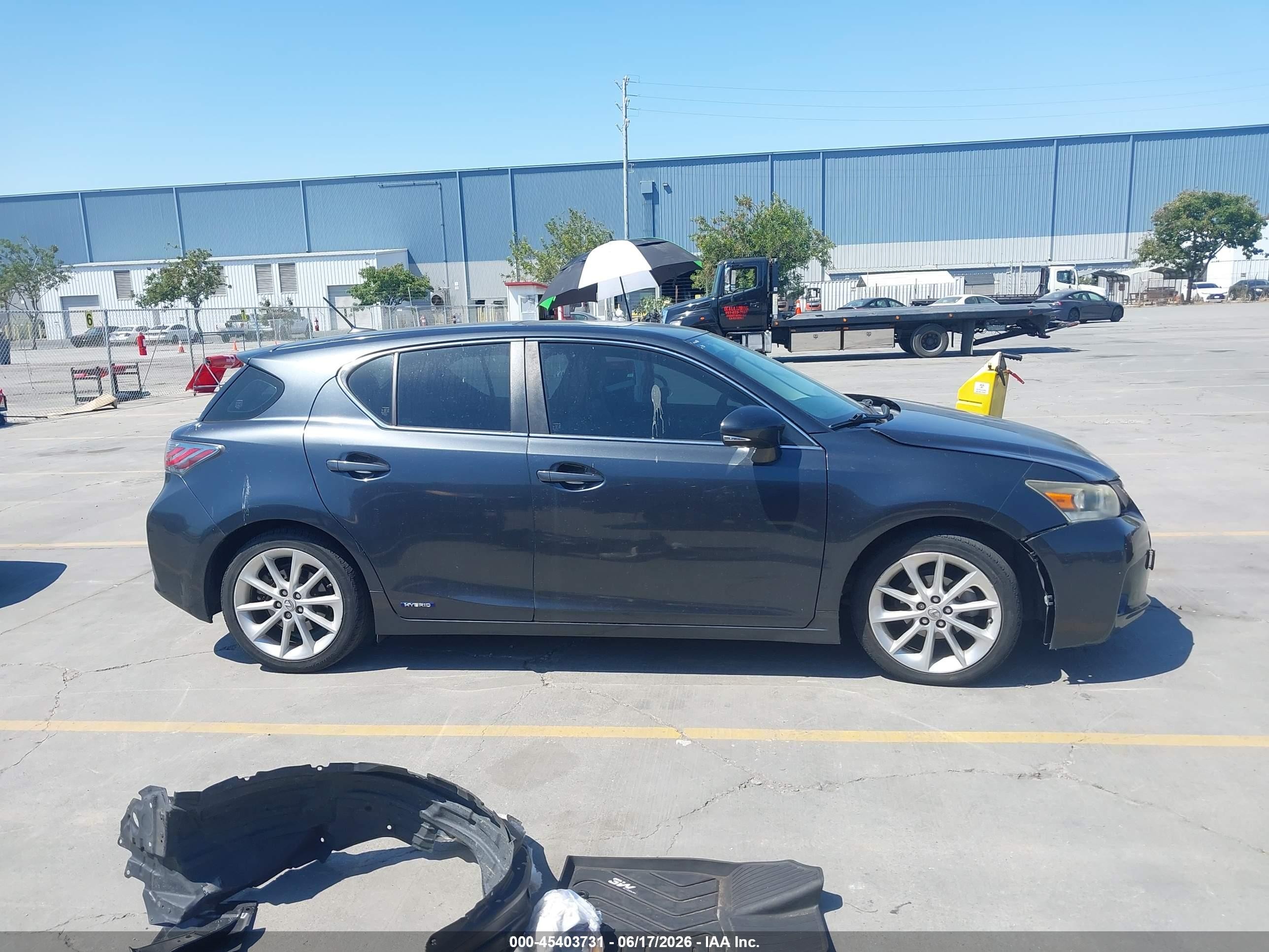 2011 Lexus Ct 200h Premium Black vin: JTHKD5BH9B2043464