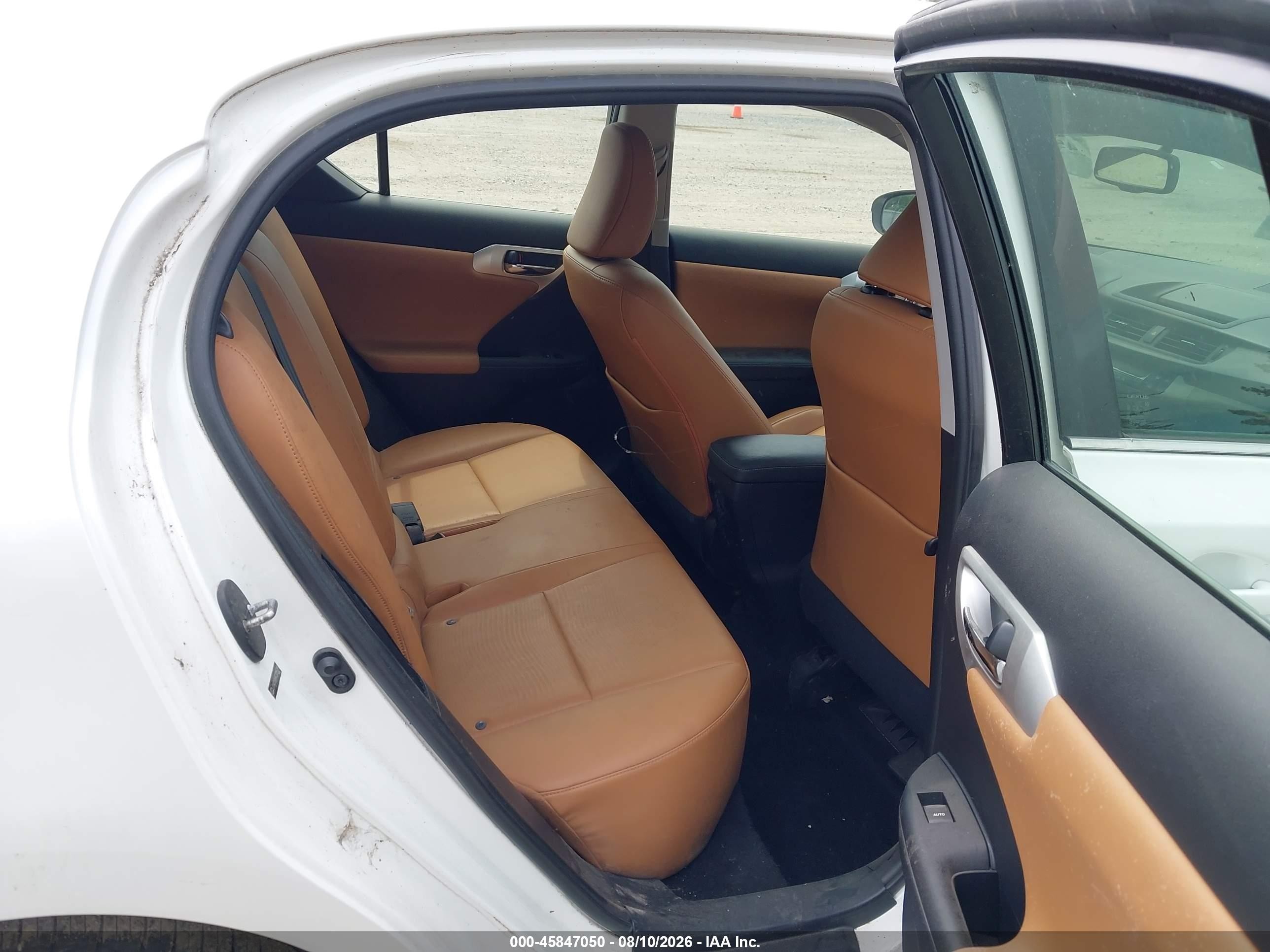 2012 Lexus Ct 200h Premium Белый vin: JTHKD5BH9C2055289