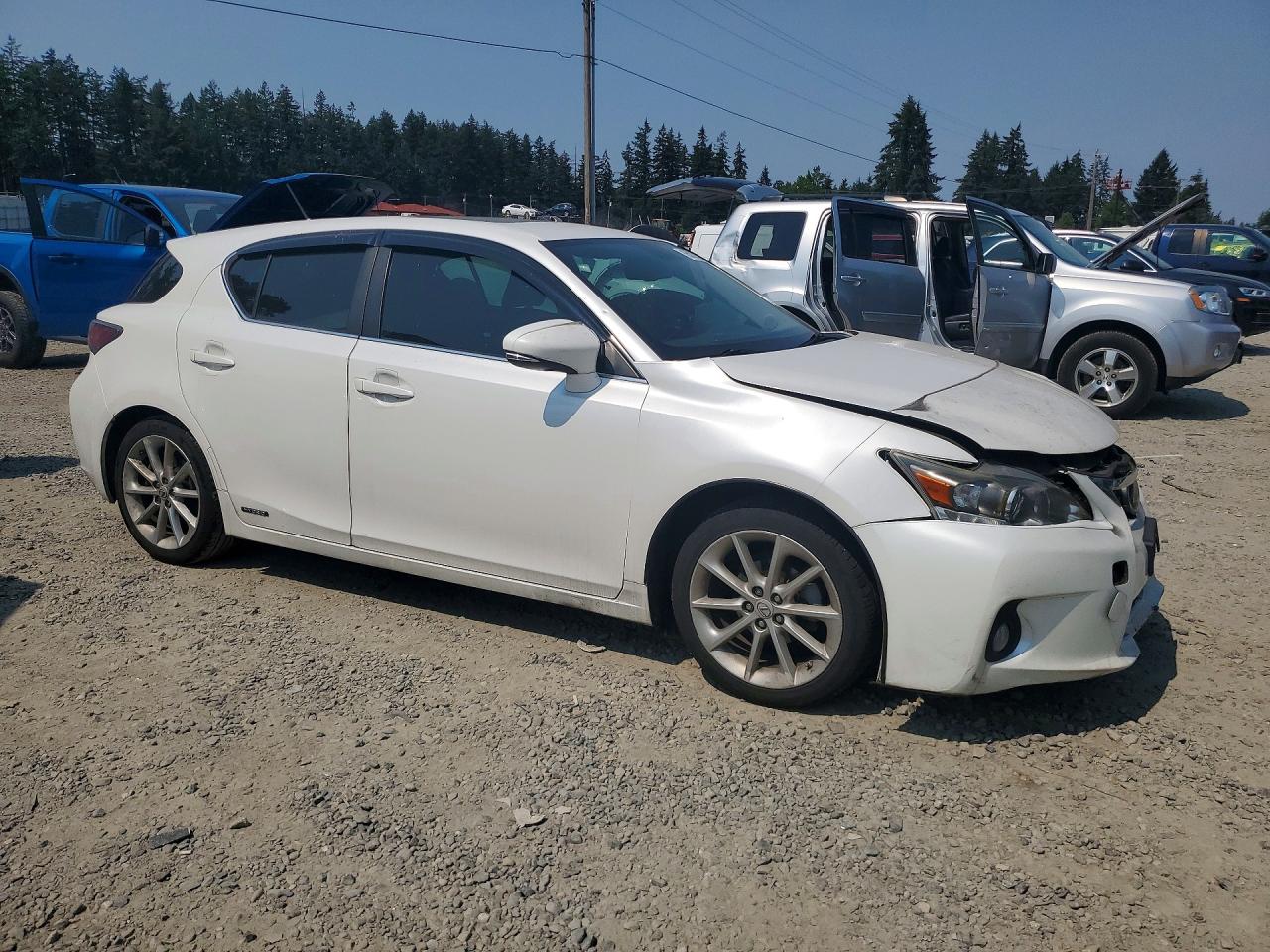 2012 Lexus Ct 200 White vin: JTHKD5BH9C2069449