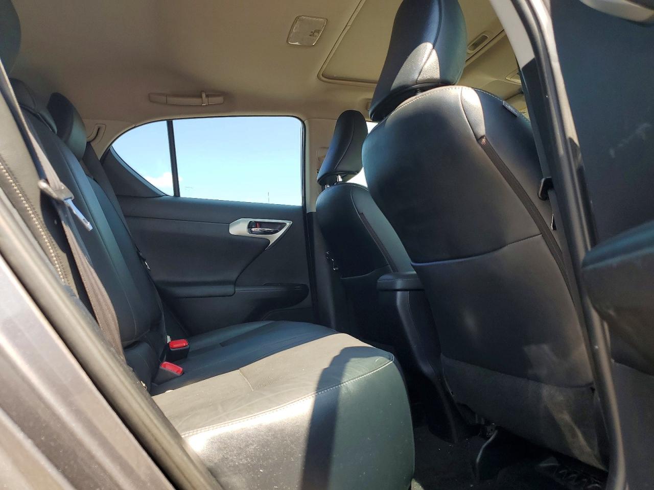 2012 Lexus Ct 200h Base Gray vin: JTHKD5BH9C2087496