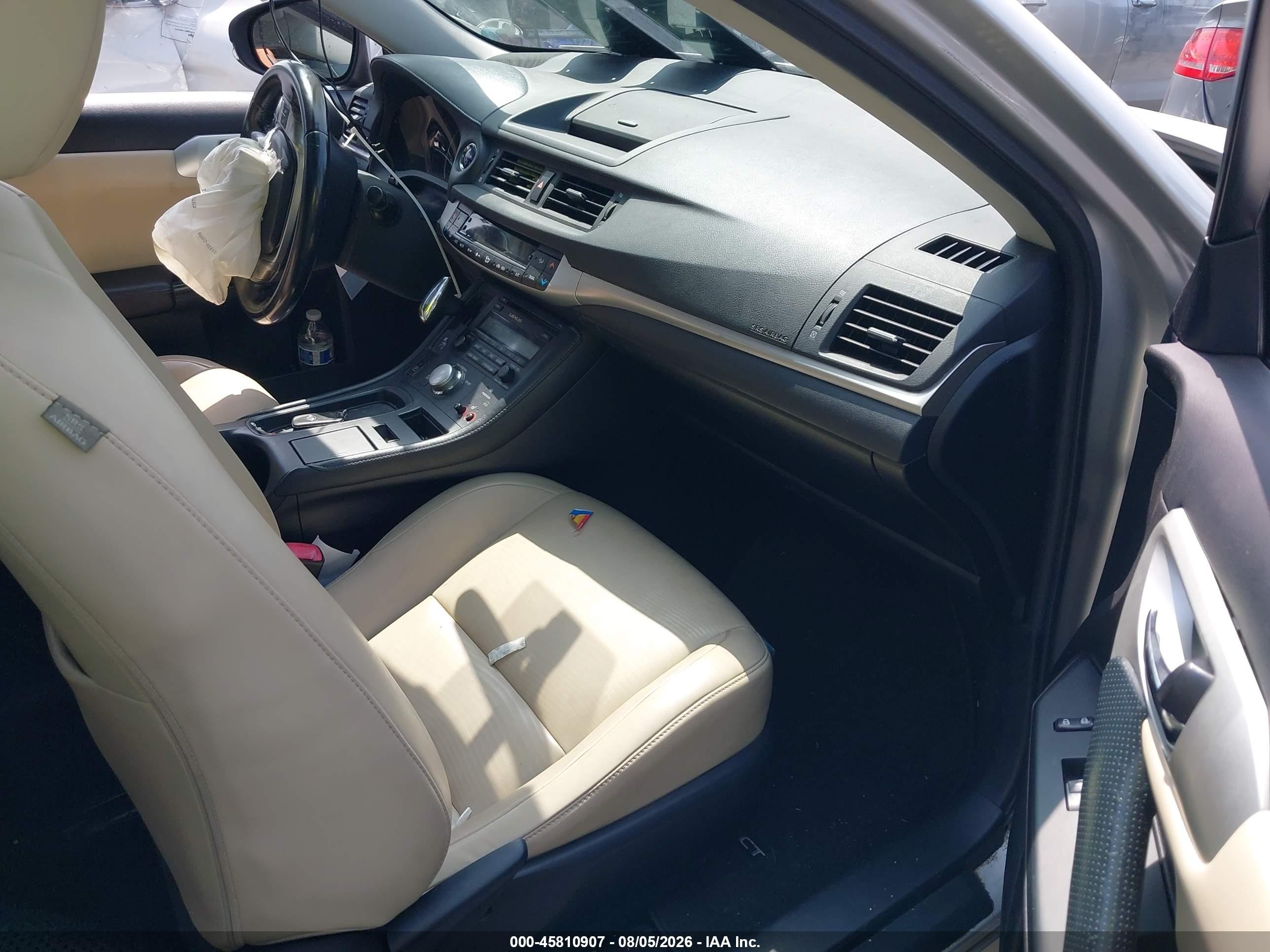 2012 Lexus Ct 200h Premium Silver vin: JTHKD5BH9C2105639