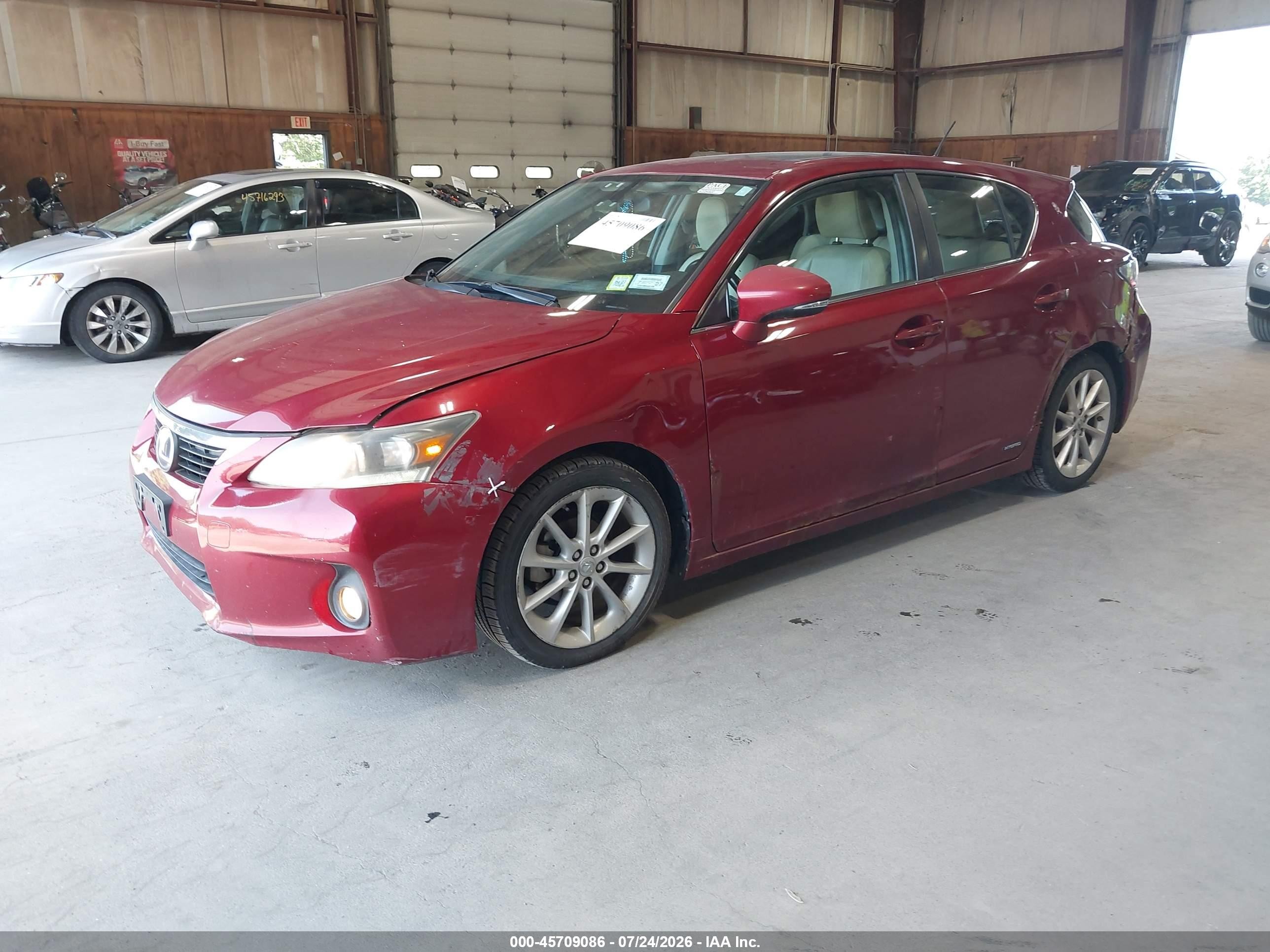 2012 Lexus Ct 200h Premium Red vin: JTHKD5BH9C2108573