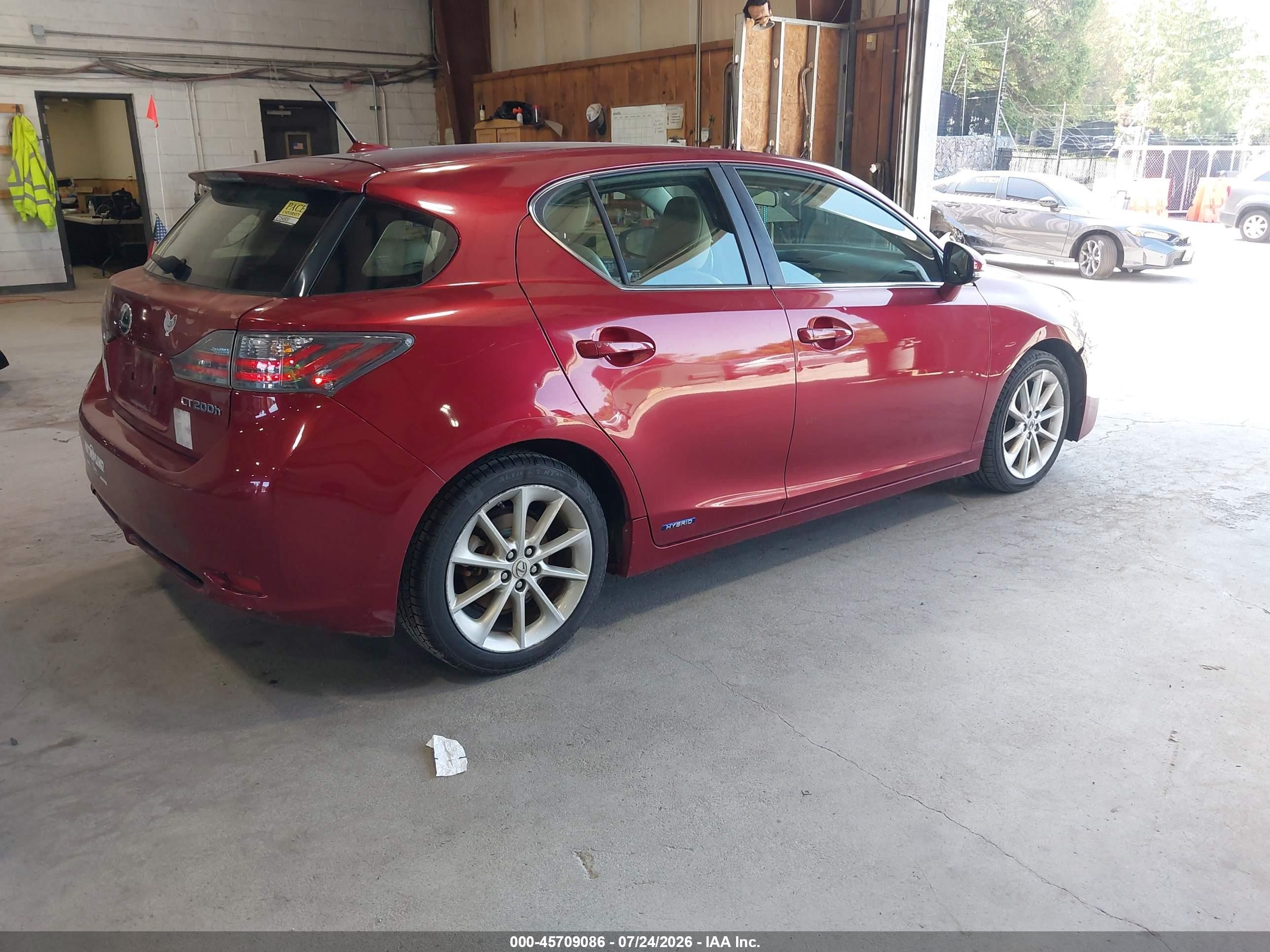 2012 Lexus Ct 200h Premium Red vin: JTHKD5BH9C2108573