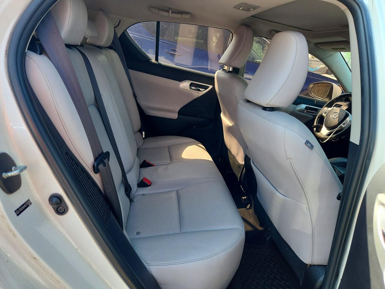 2013 Lexus Ct 200 White vin: JTHKD5BH9D2126203