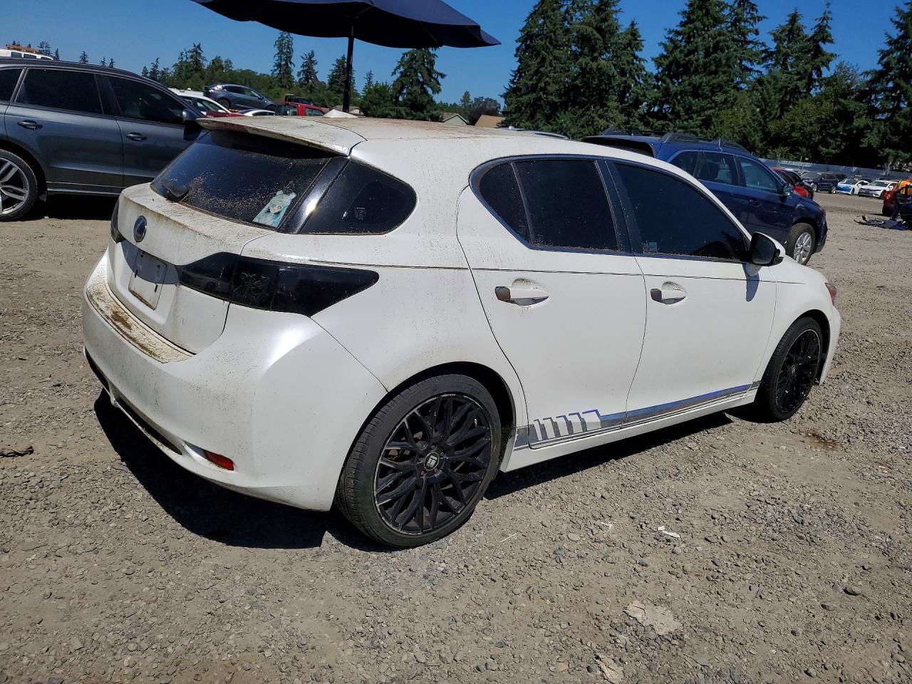 2013 Lexus Ct 200 White vin: JTHKD5BH9D2167091