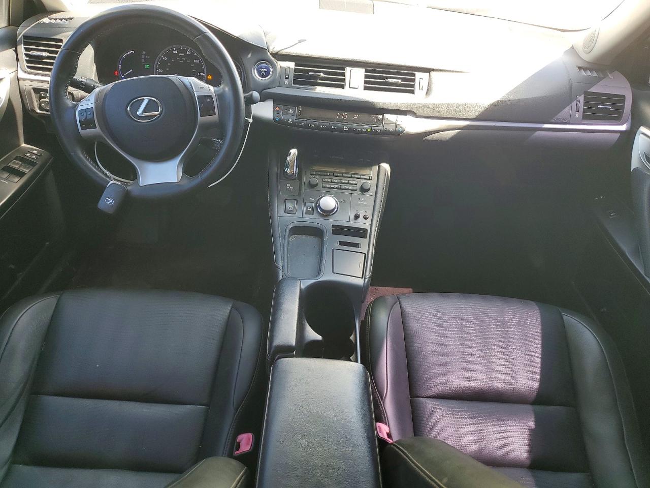 2013 Lexus Ct 200 White vin: JTHKD5BH9D2167091