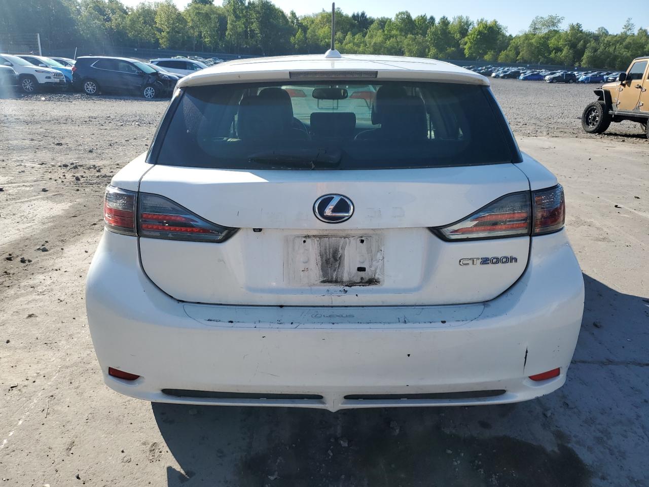 2013 Lexus Ct 200 White vin: JTHKD5BH9D2171514 Damage: Lift Gate, Multiple Scratches Heavy, 3