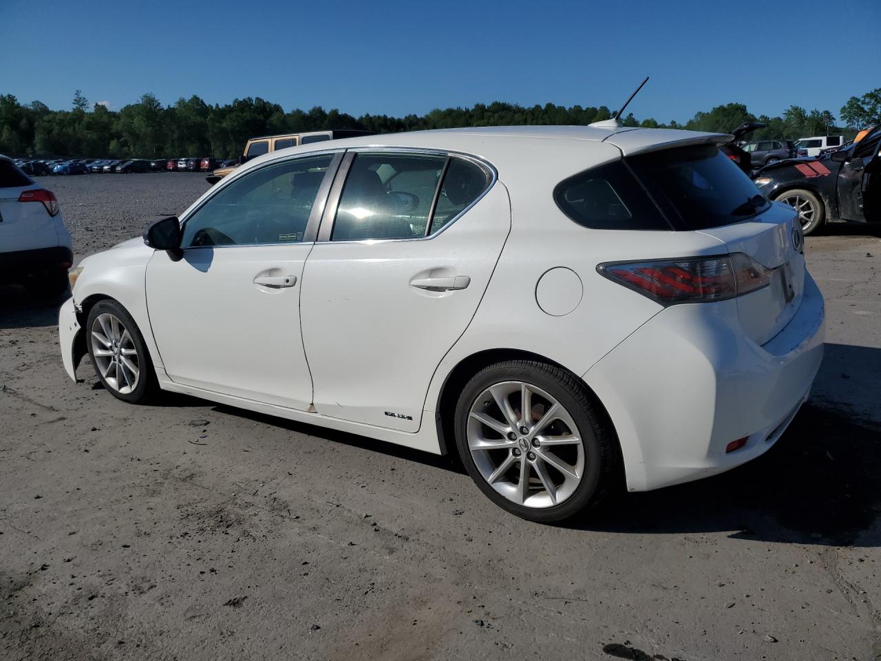 2013 Lexus Ct 200 White vin: JTHKD5BH9D2171514 Damage: Left Rear Door, Heavy Scratch, 2 To 3 Inches