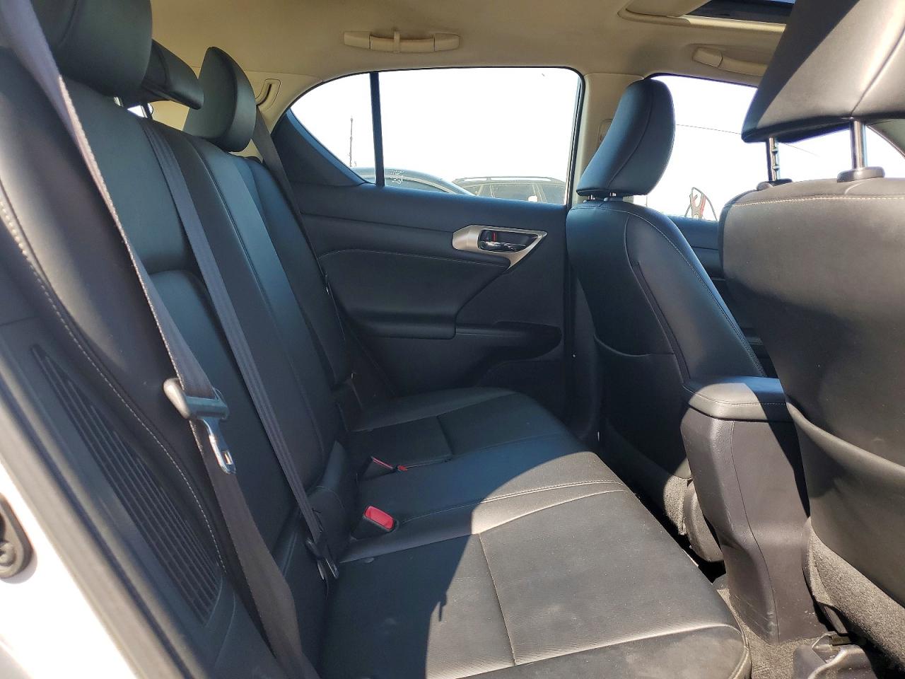 2015 Lexus Ct 200 Silver vin: JTHKD5BH9F2235957