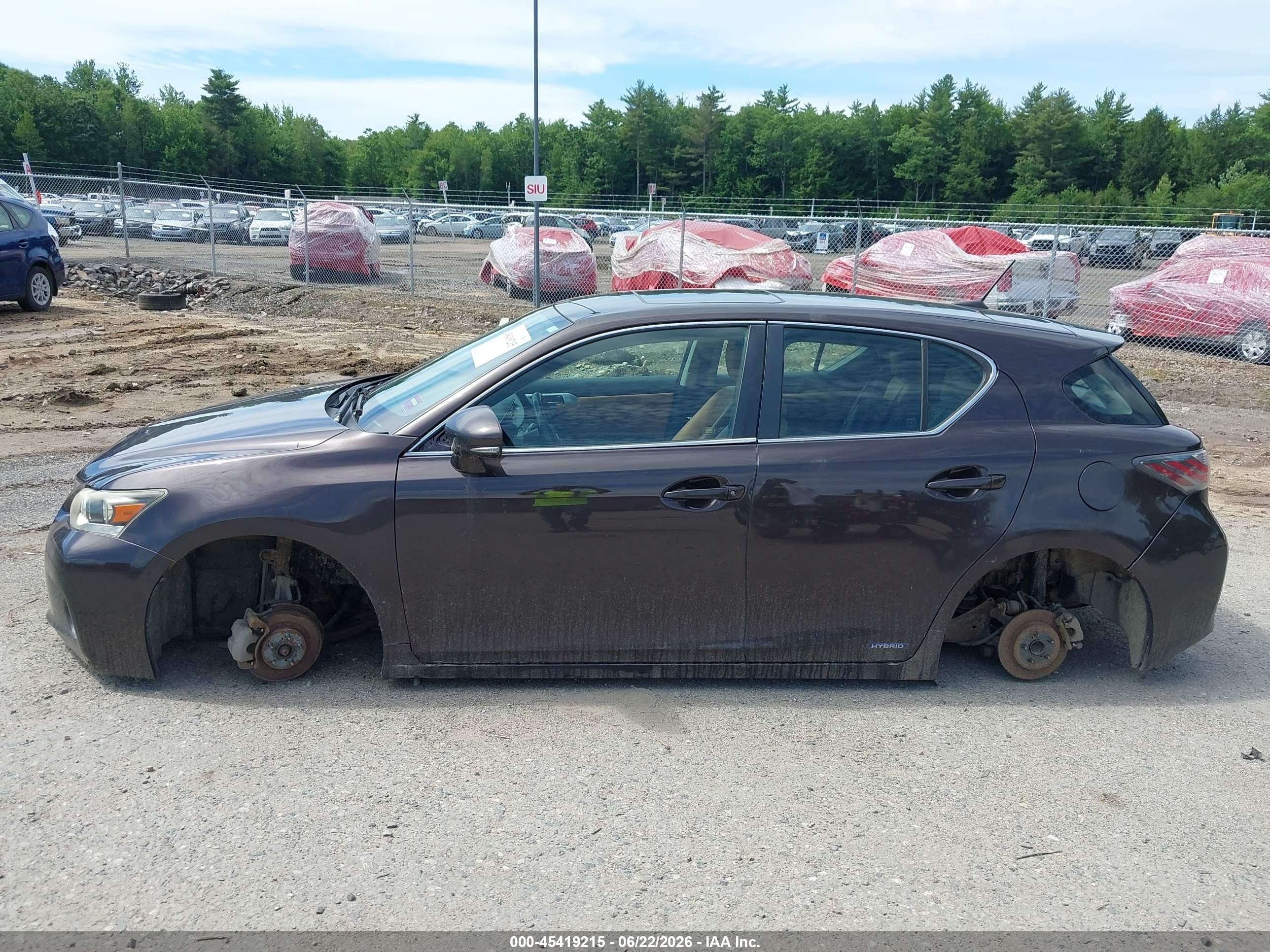 2011 Lexus Ct 200h Premium Purple vin: JTHKD5BHXB2015768