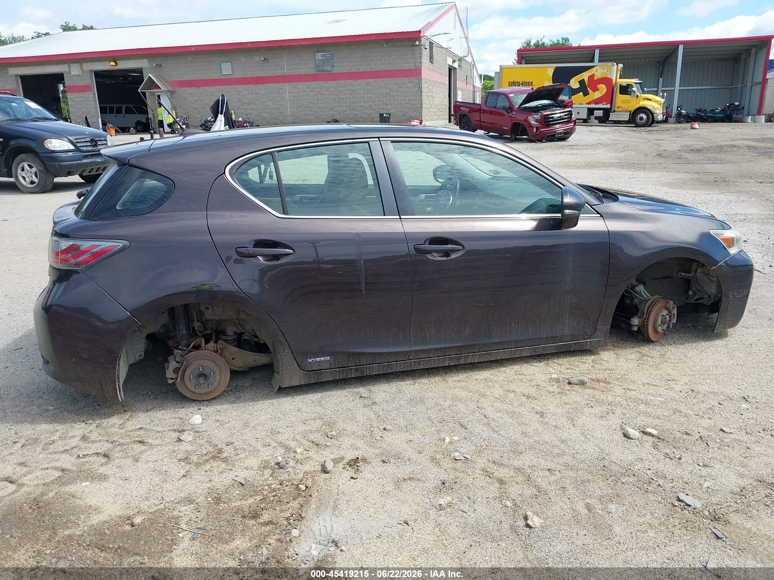 2011 Lexus Ct 200h Premium Purple vin: JTHKD5BHXB2015768