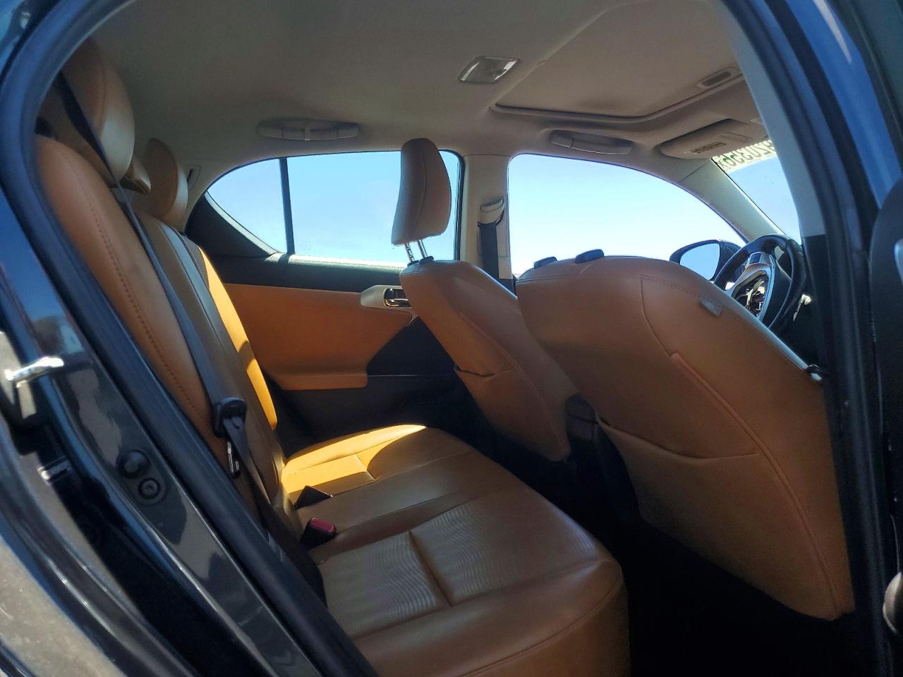 2011 Lexus Ct 200 Угольный vin: JTHKD5BHXB2028973