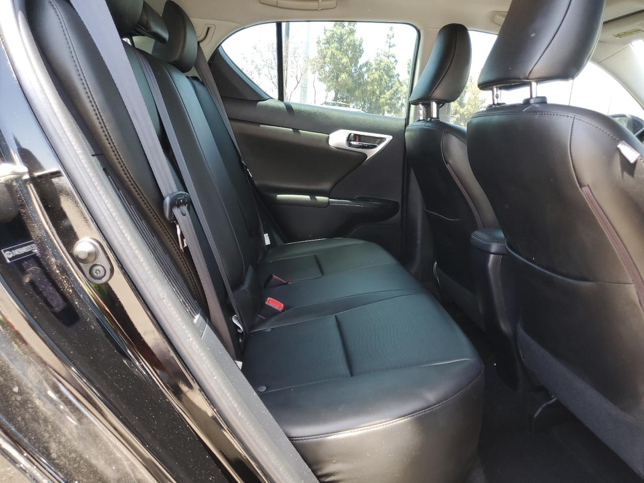 2011 Lexus Ct 200 Черный vin: JTHKD5BHXB2031372
