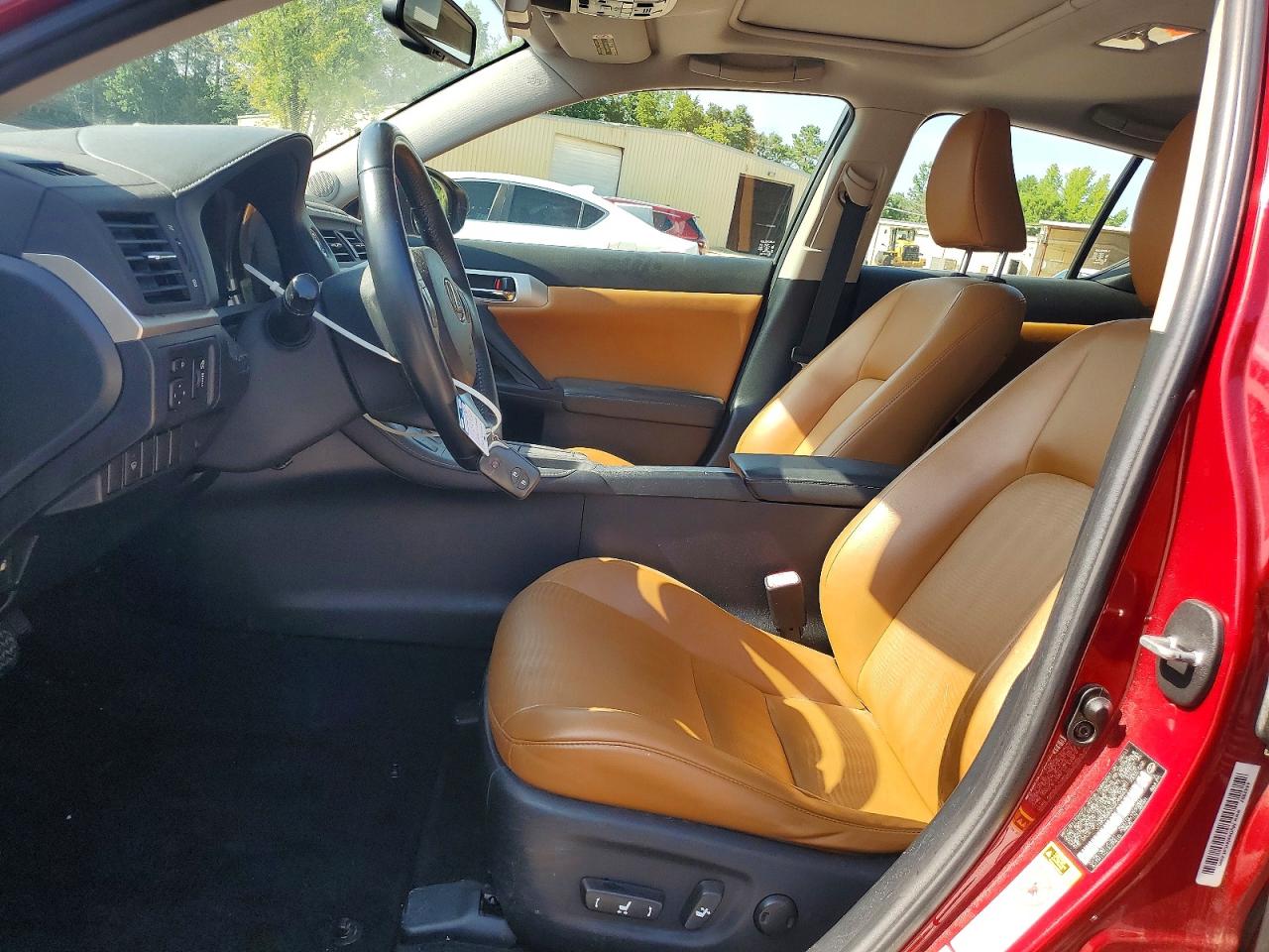 2012 Lexus Ct 200 Red vin: JTHKD5BHXC2048643