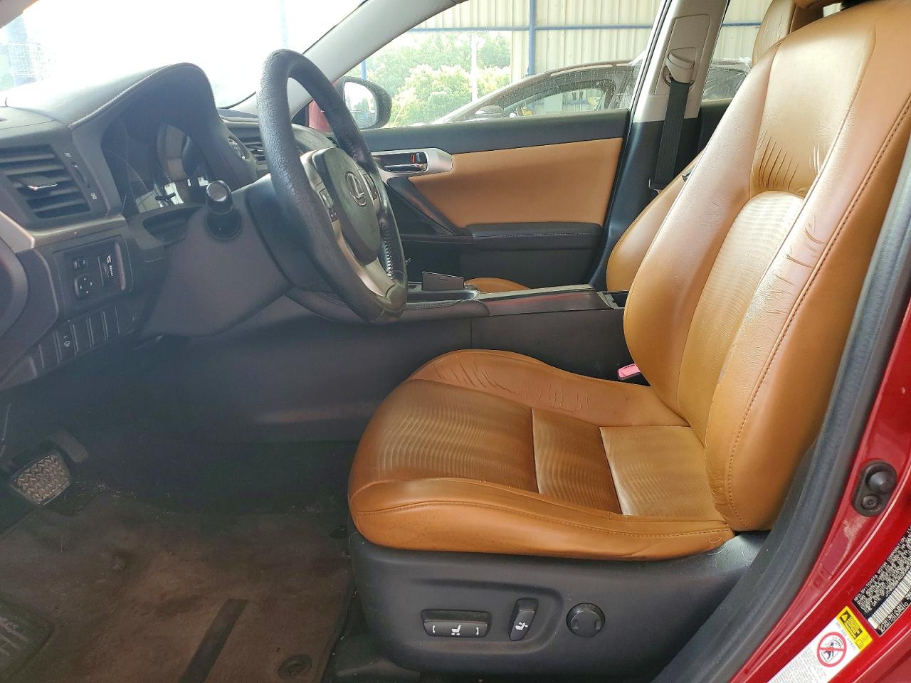2012 Lexus Ct 200 Red vin: JTHKD5BHXC2068049