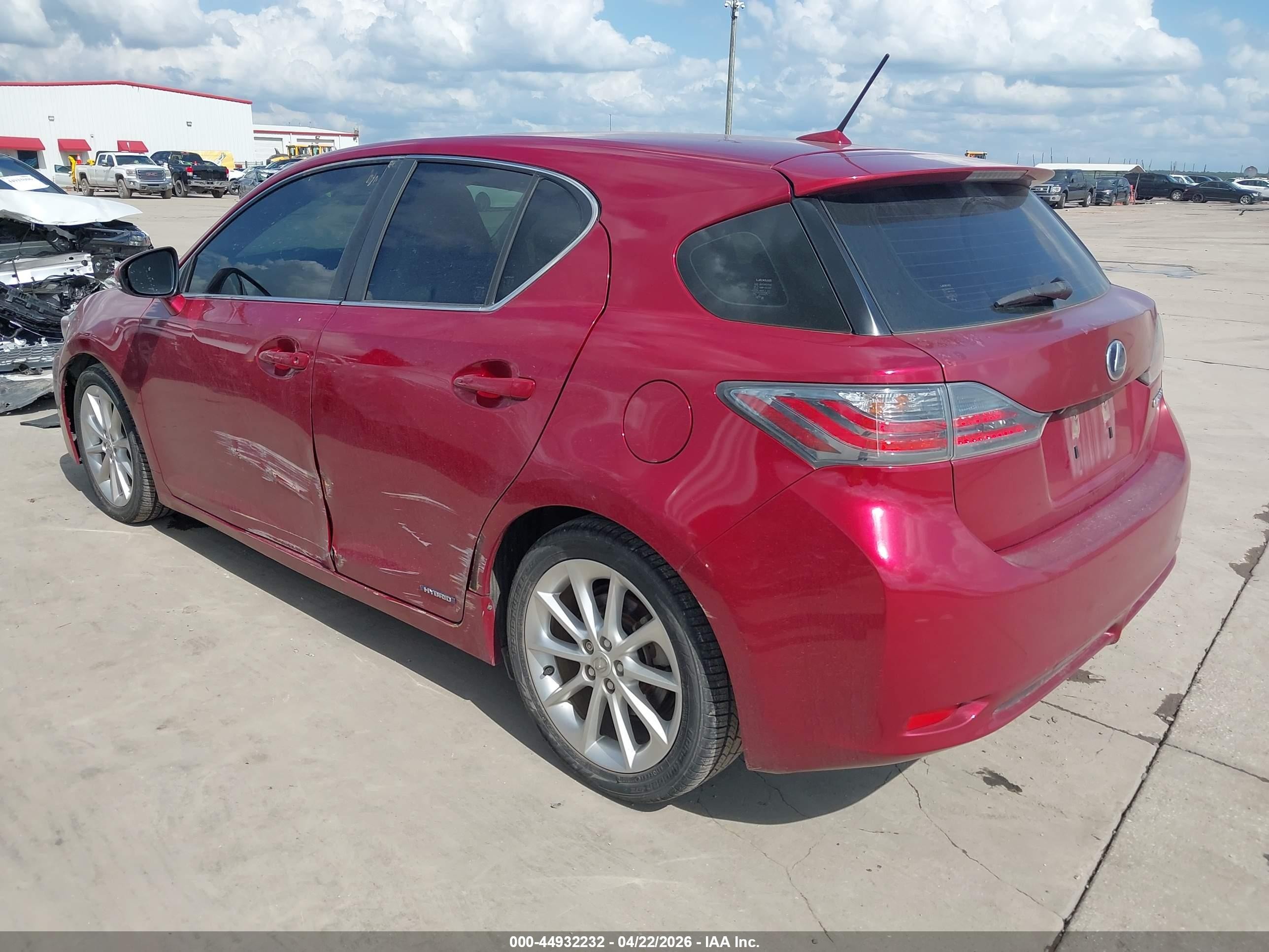 2012 Lexus Ct 200h Premium Red vin: JTHKD5BHXC2074868