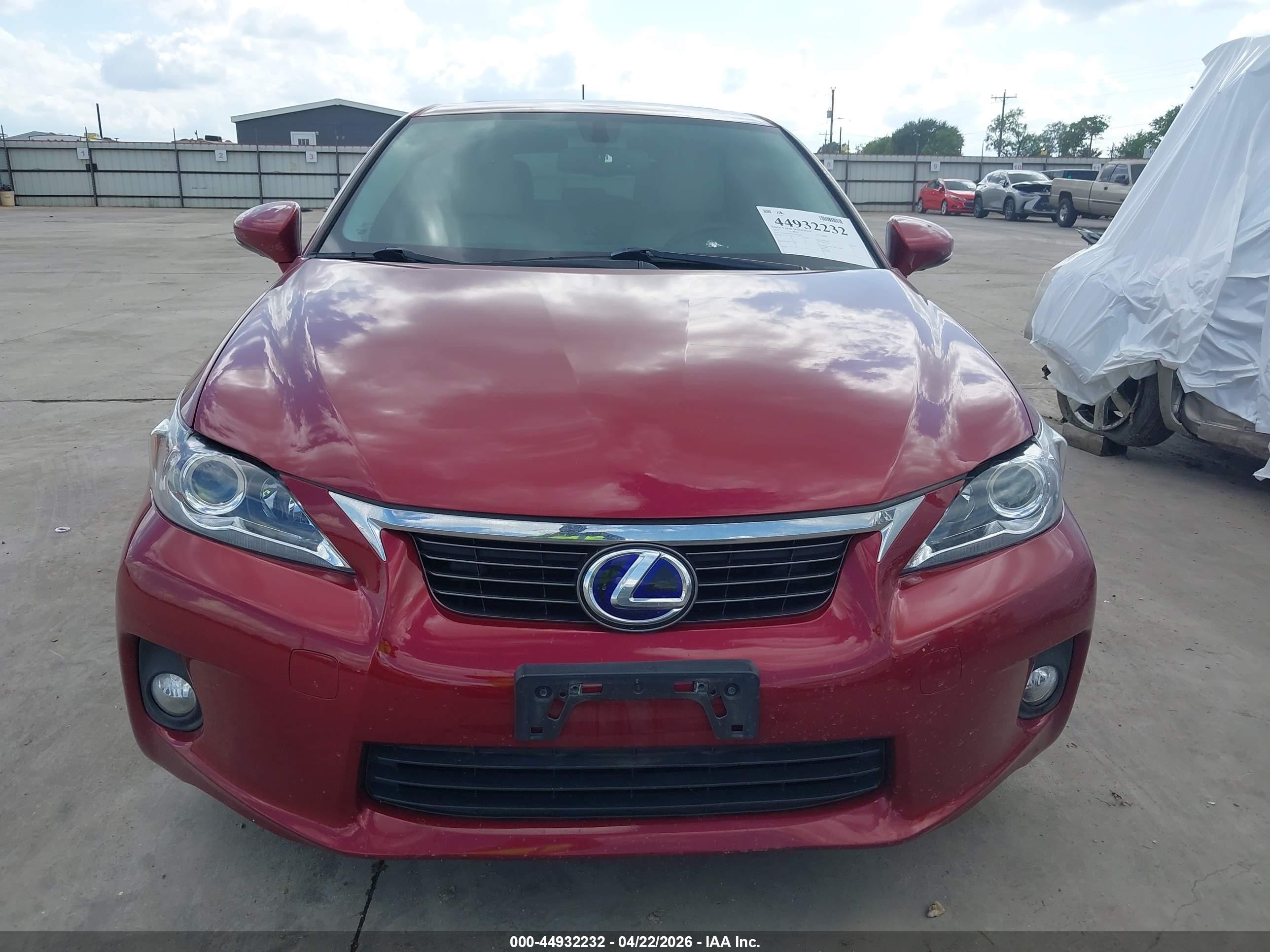 2012 Lexus Ct 200h Premium Red vin: JTHKD5BHXC2074868