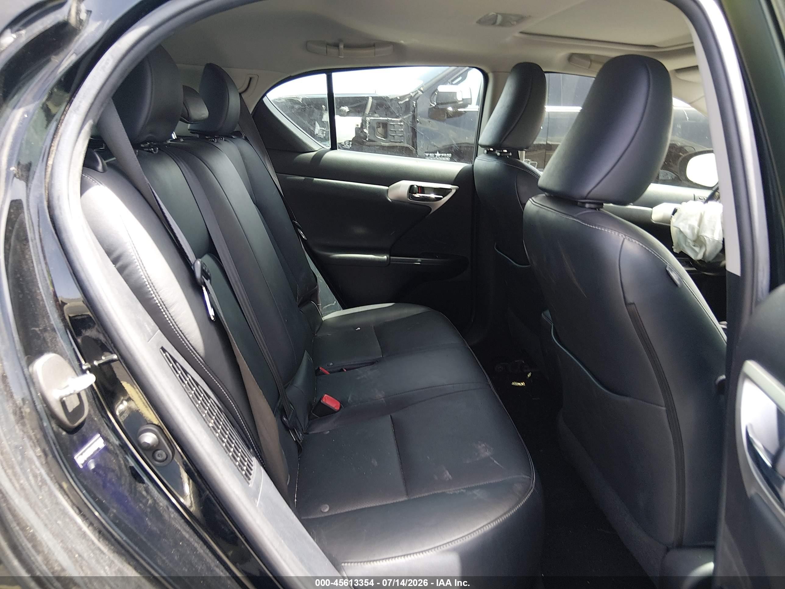 2012 Lexus Ct 200h Premium Черный vin: JTHKD5BHXC2086843